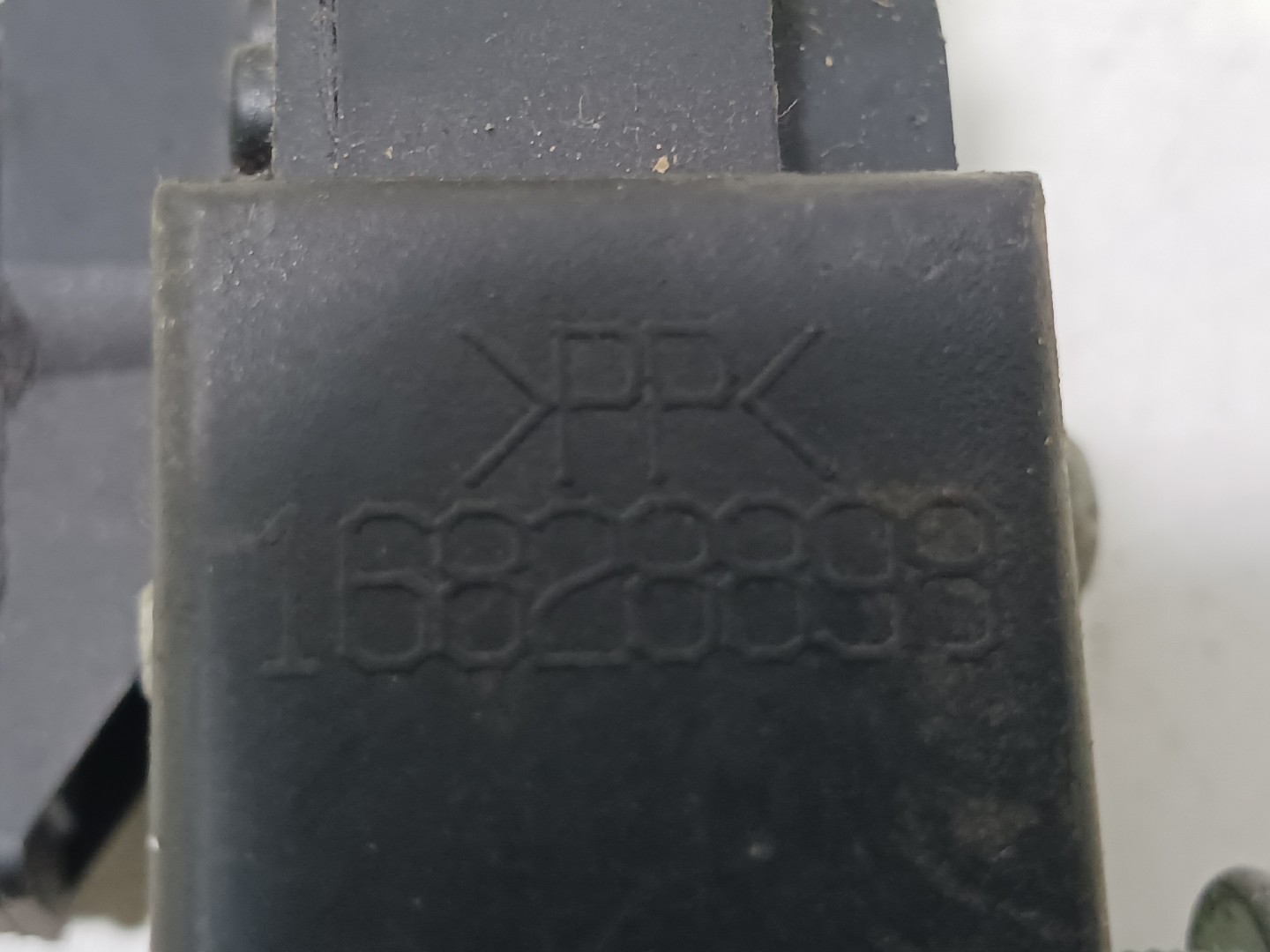 Cerradura / cierre puerta trasera izquierda ALFA ROMEO 156 (932_) Imagem-1