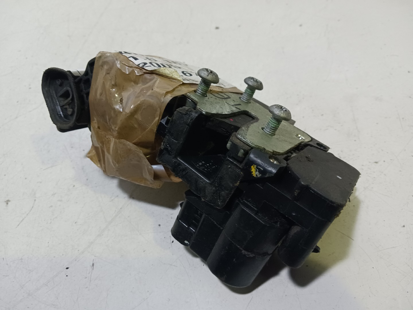 Cerradura / cierre puerta trasera izquierda ALFA ROMEO 156 (932_)