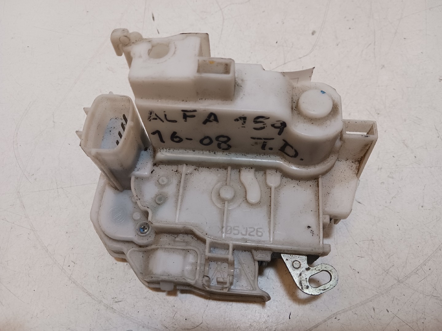 Cerradura / cierre puerta trasera derecha ALFA ROMEO 159 (939_) Imagem-1