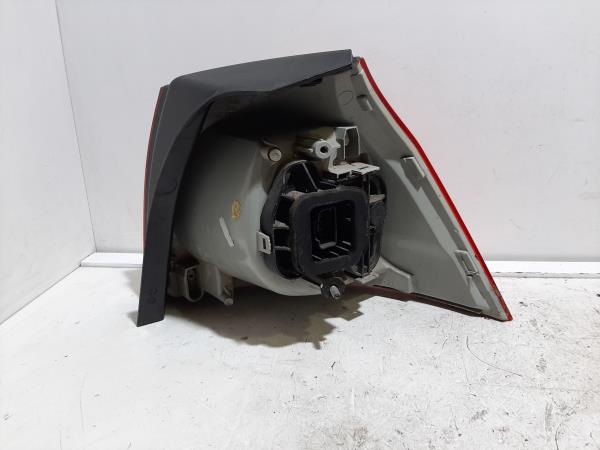 Feu arrière Gauche VOLKSWAGEN Golf V (1K1) Imagem-1