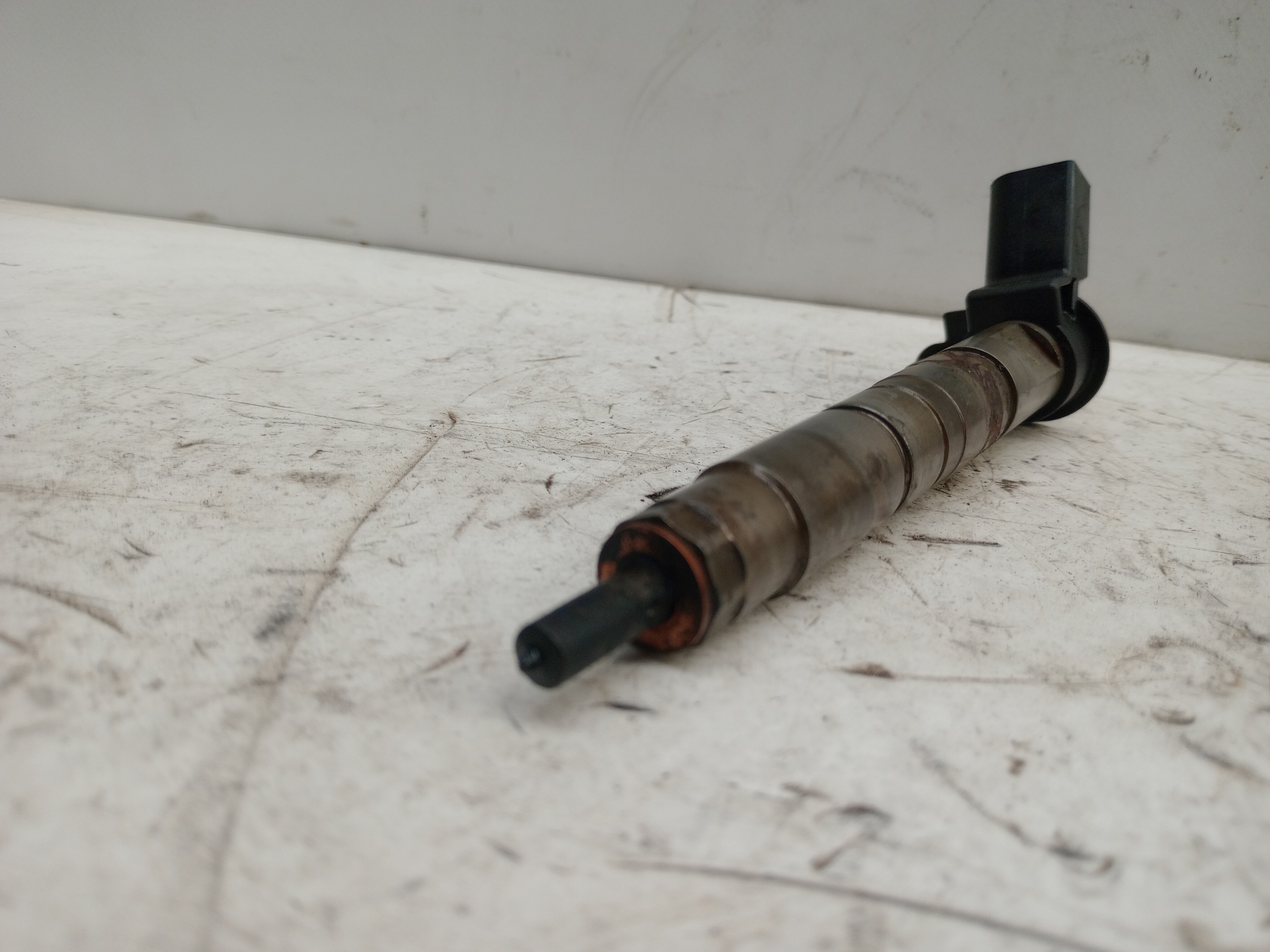 Injector BMW 5 Touring (F11) Imagem-1