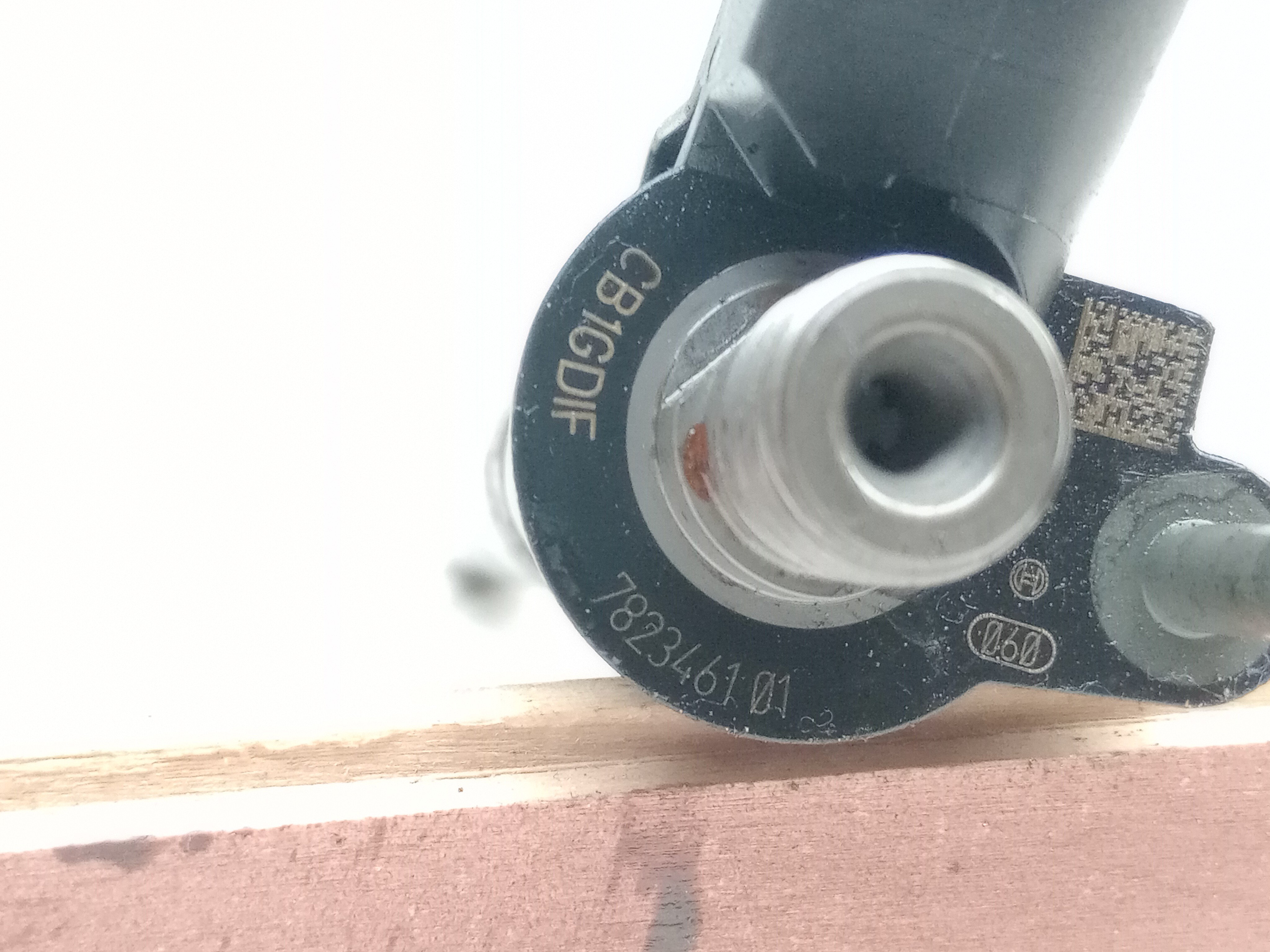 Injector BMW 5 Touring (F11) Imagem-3