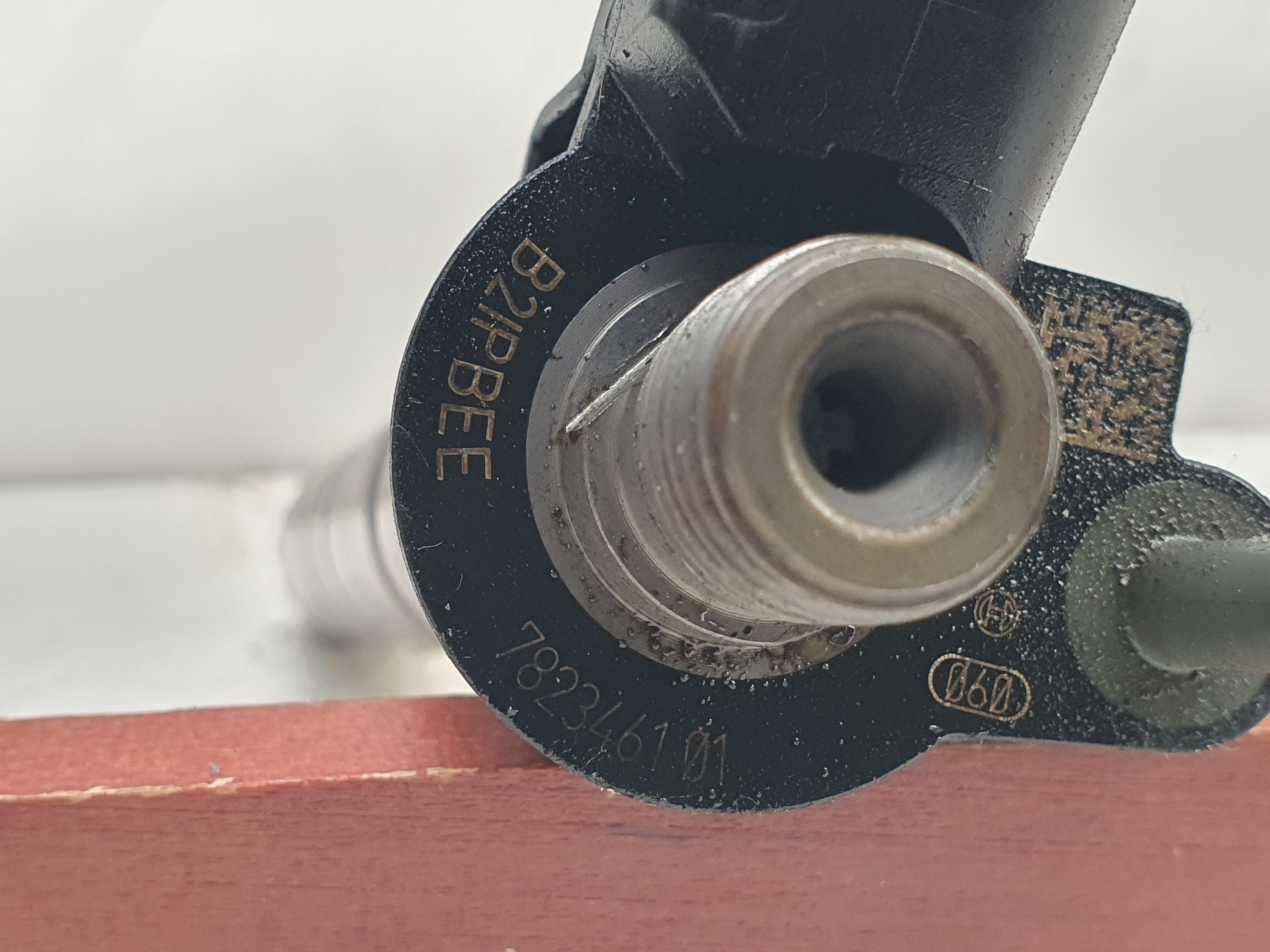 Injector BMW 5 Touring (F11) Imagem-3