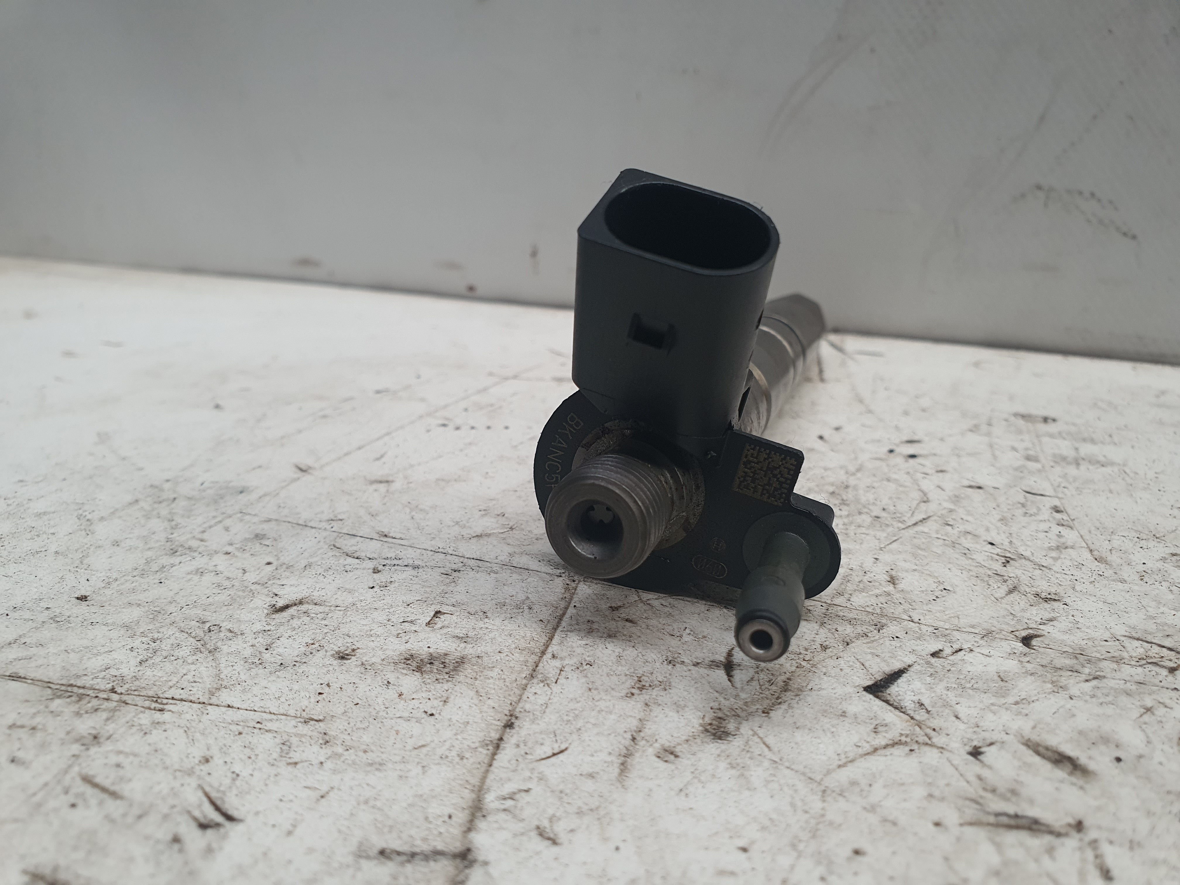 Injector BMW 5 Touring (F11) Imagem-2