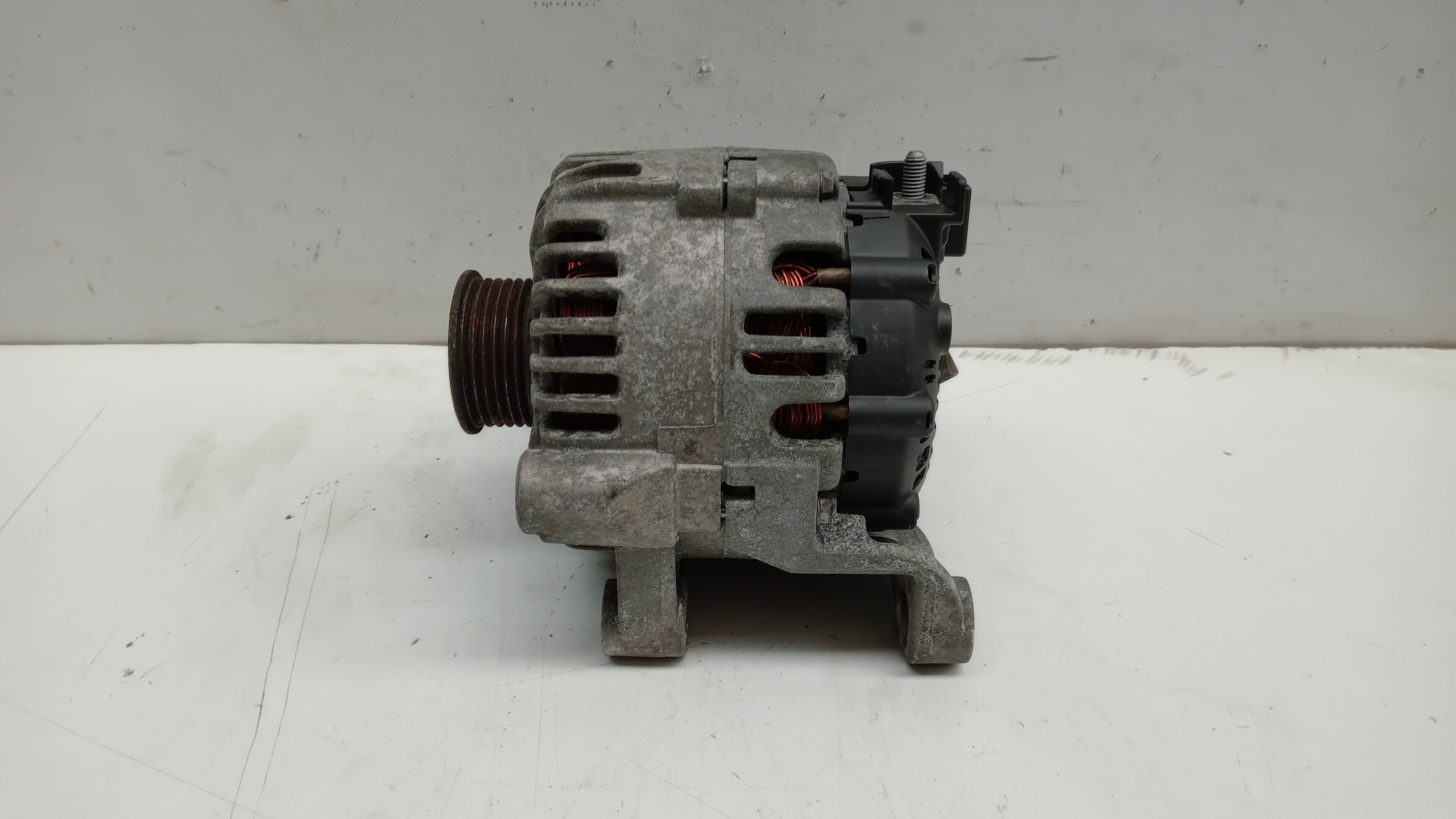Alternador BMW 1 (E87)
