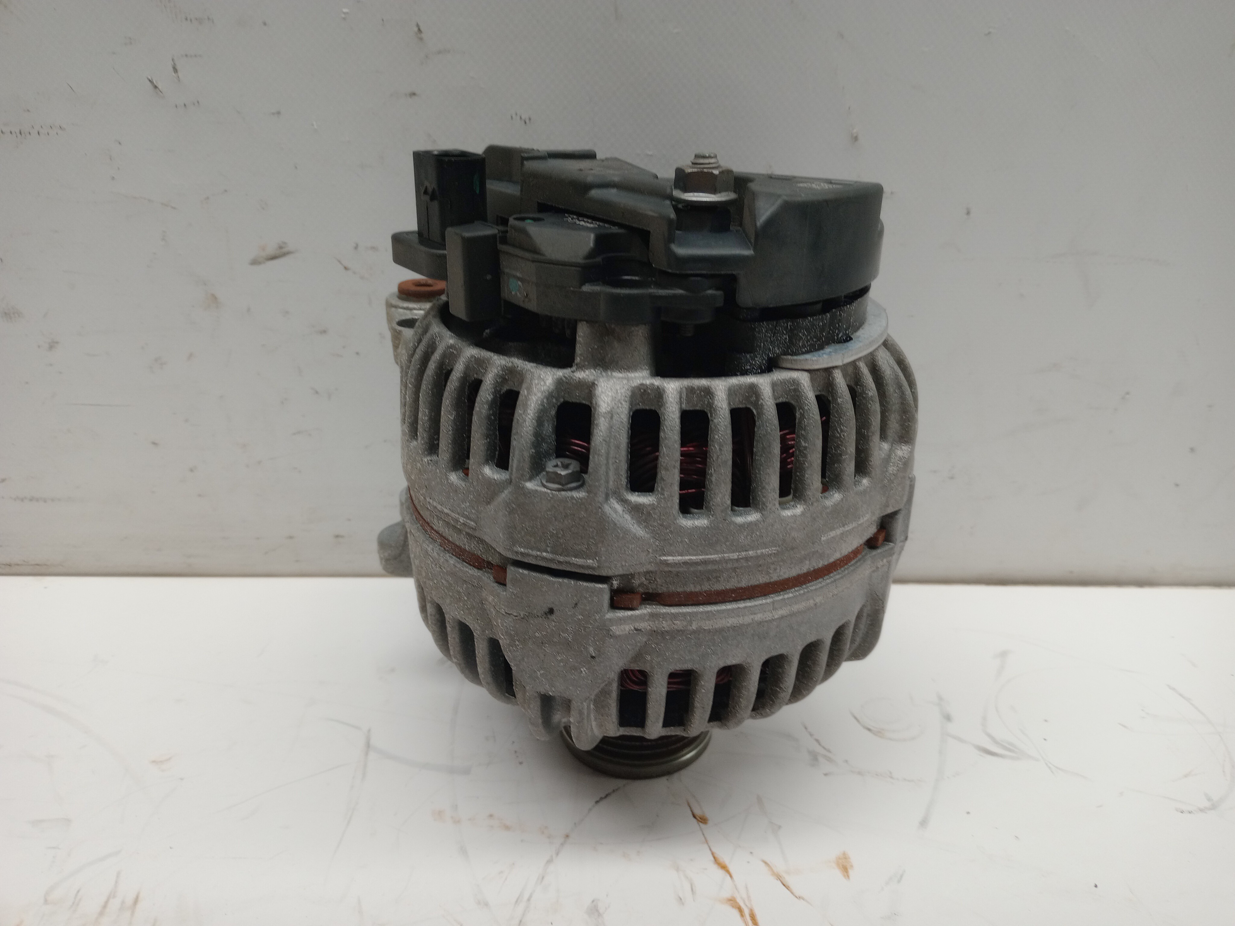 Alternador AUDI A4 (8K2, B8)