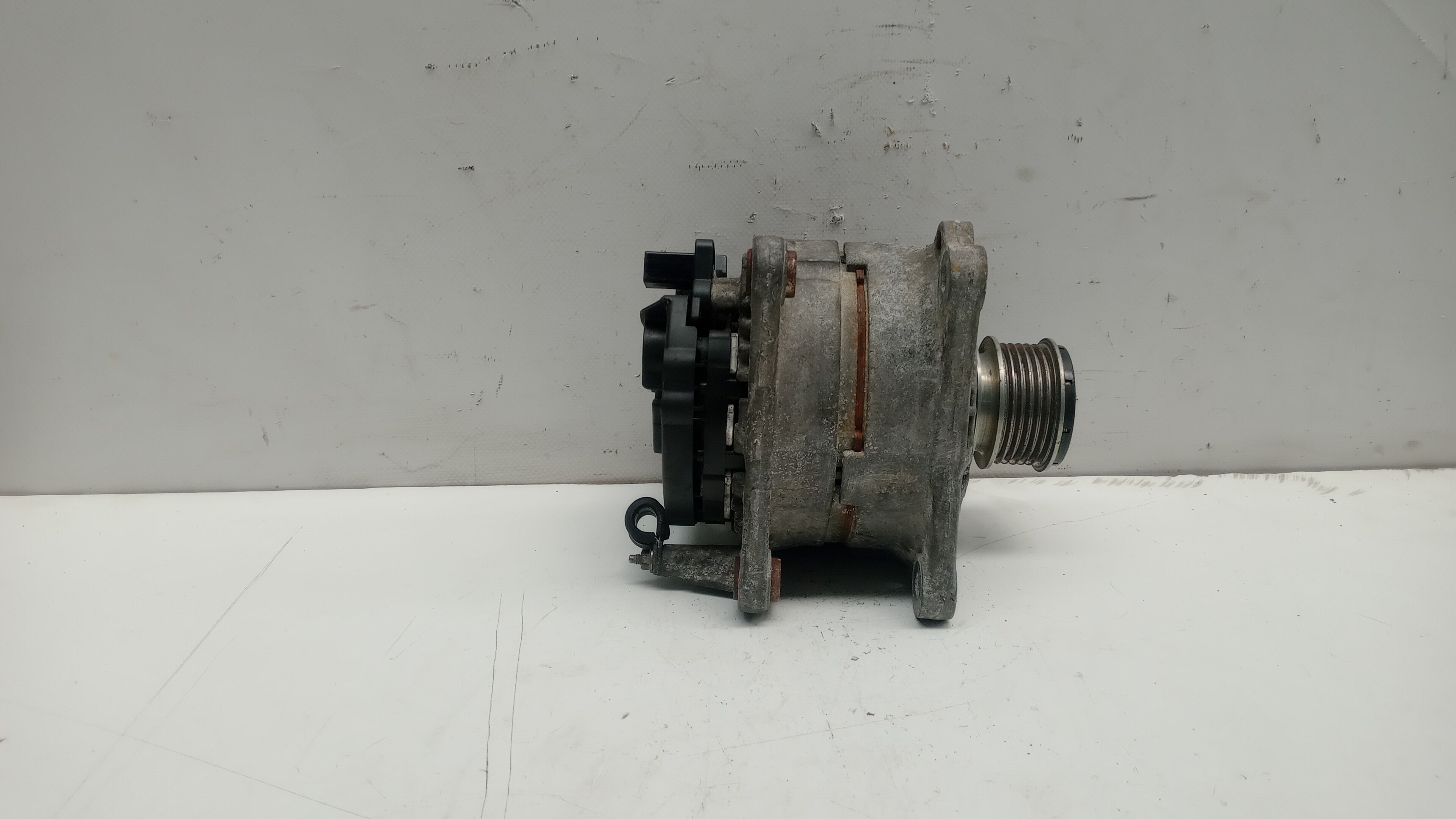 Alternador VOLKSWAGEN Golf IV (1J1) Imagem-3