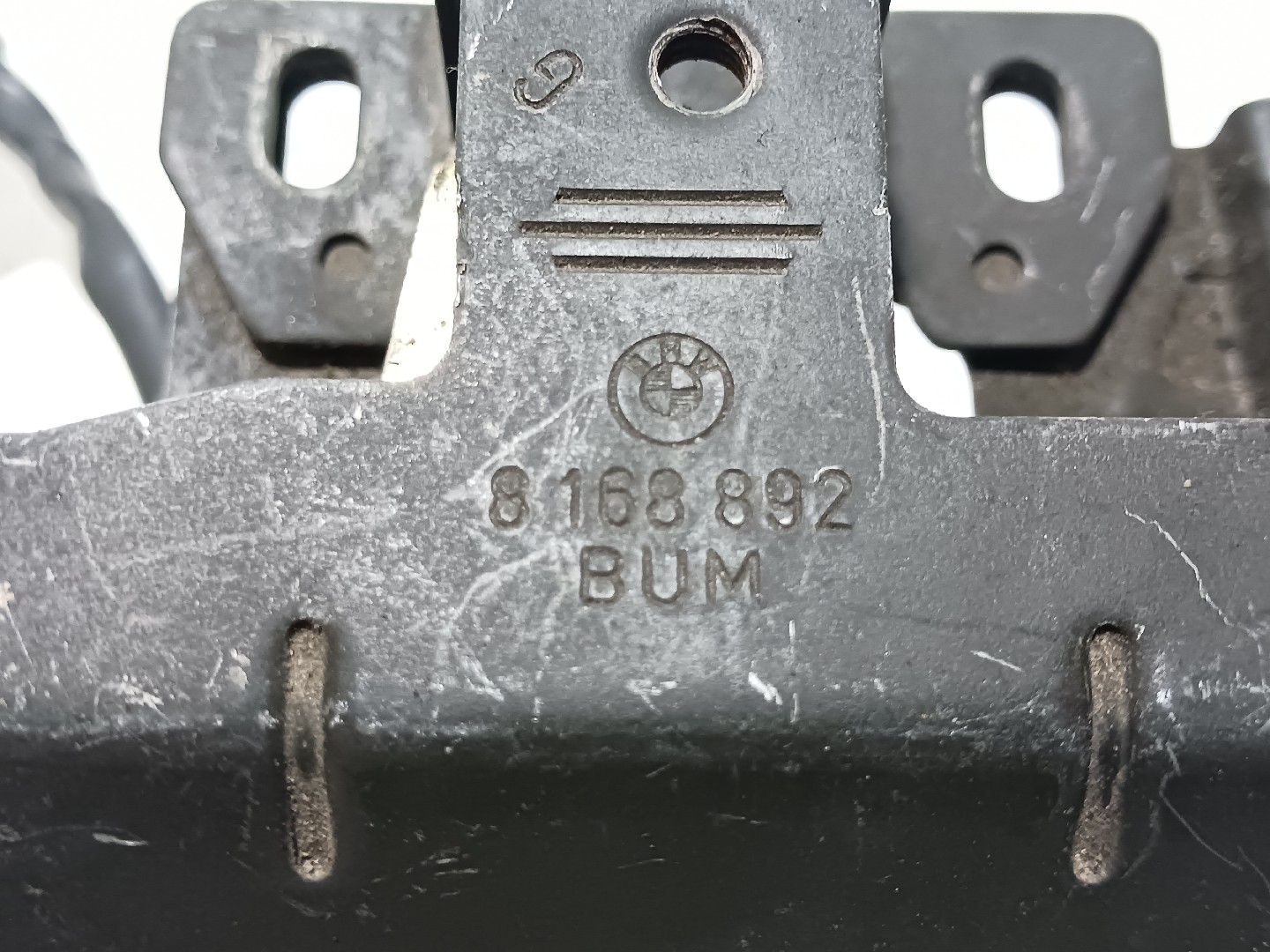Fecho oculo da mala BMW 5 (E39) Imagem-3