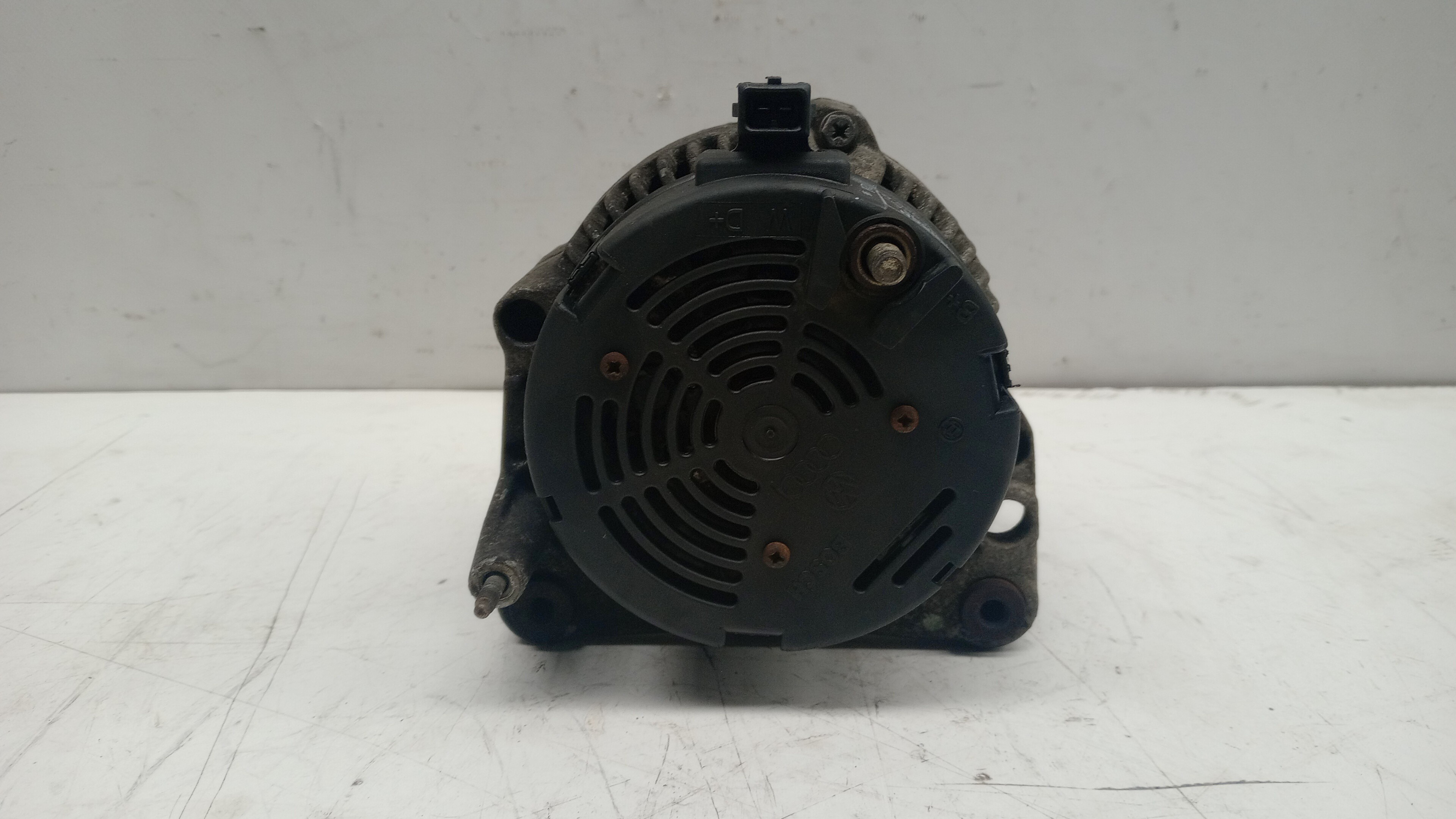 Alternador VOLKSWAGEN Polo (6N) Imagem-3