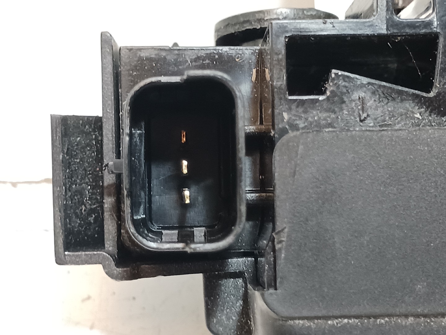 Serrure / verrou coffre CITROËN C3 III (SX) Imagem-1