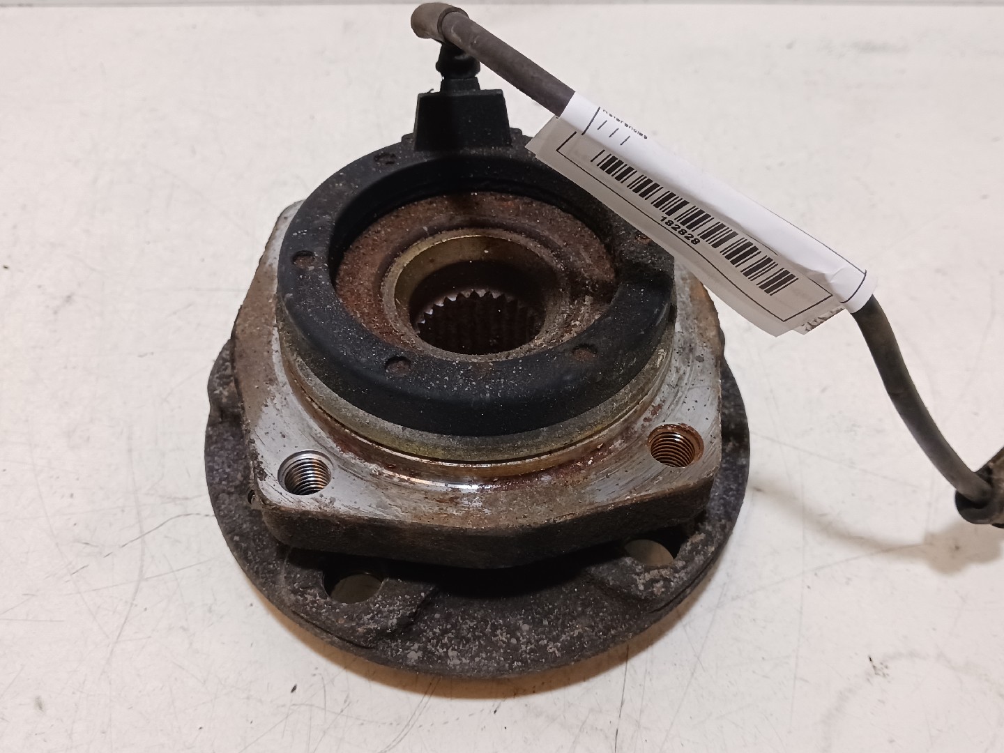 Cubo da roda FERRARI 360 (F131)