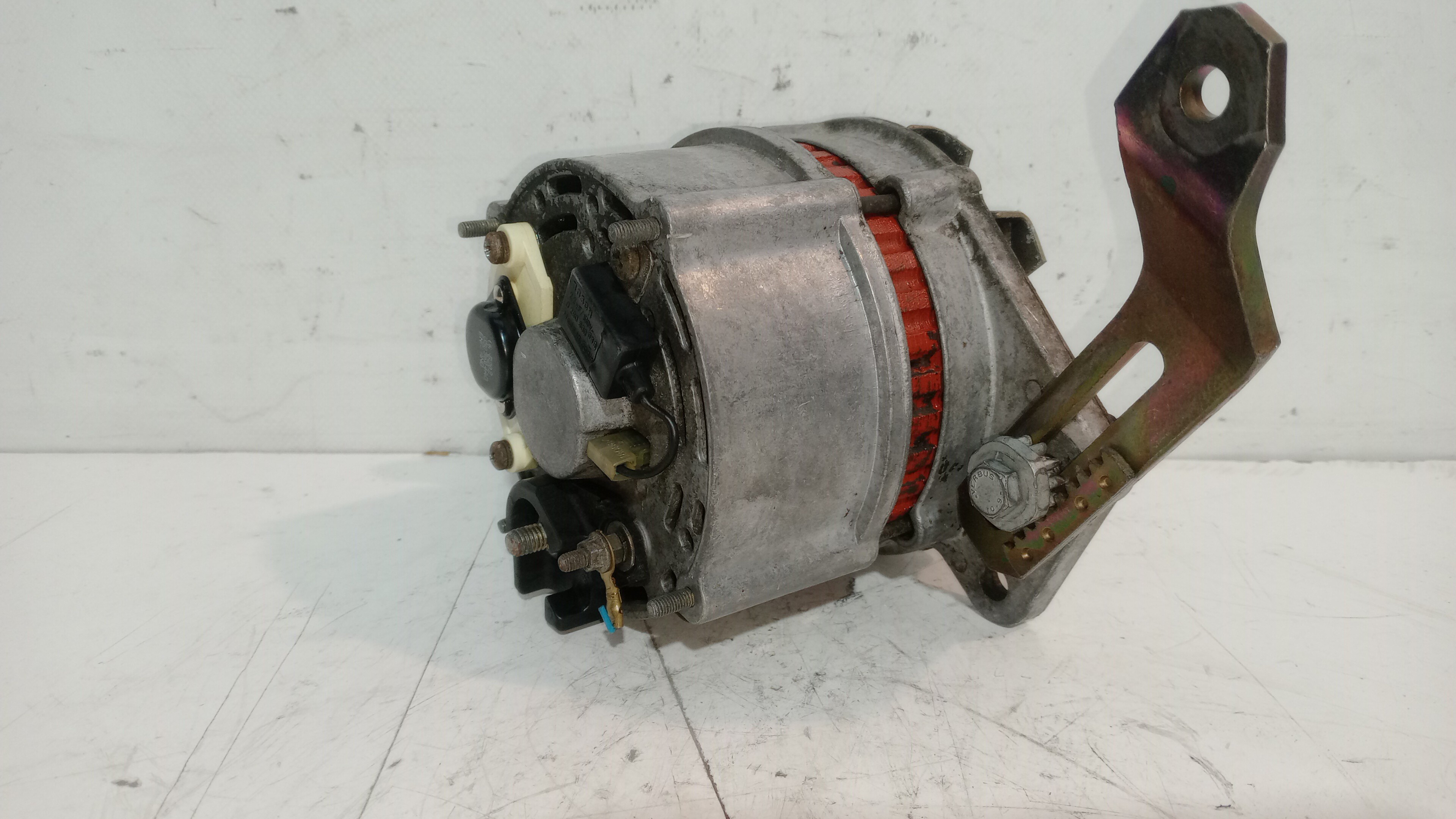 Alternador SEAT Ibiza II (6K1) Imagem-2