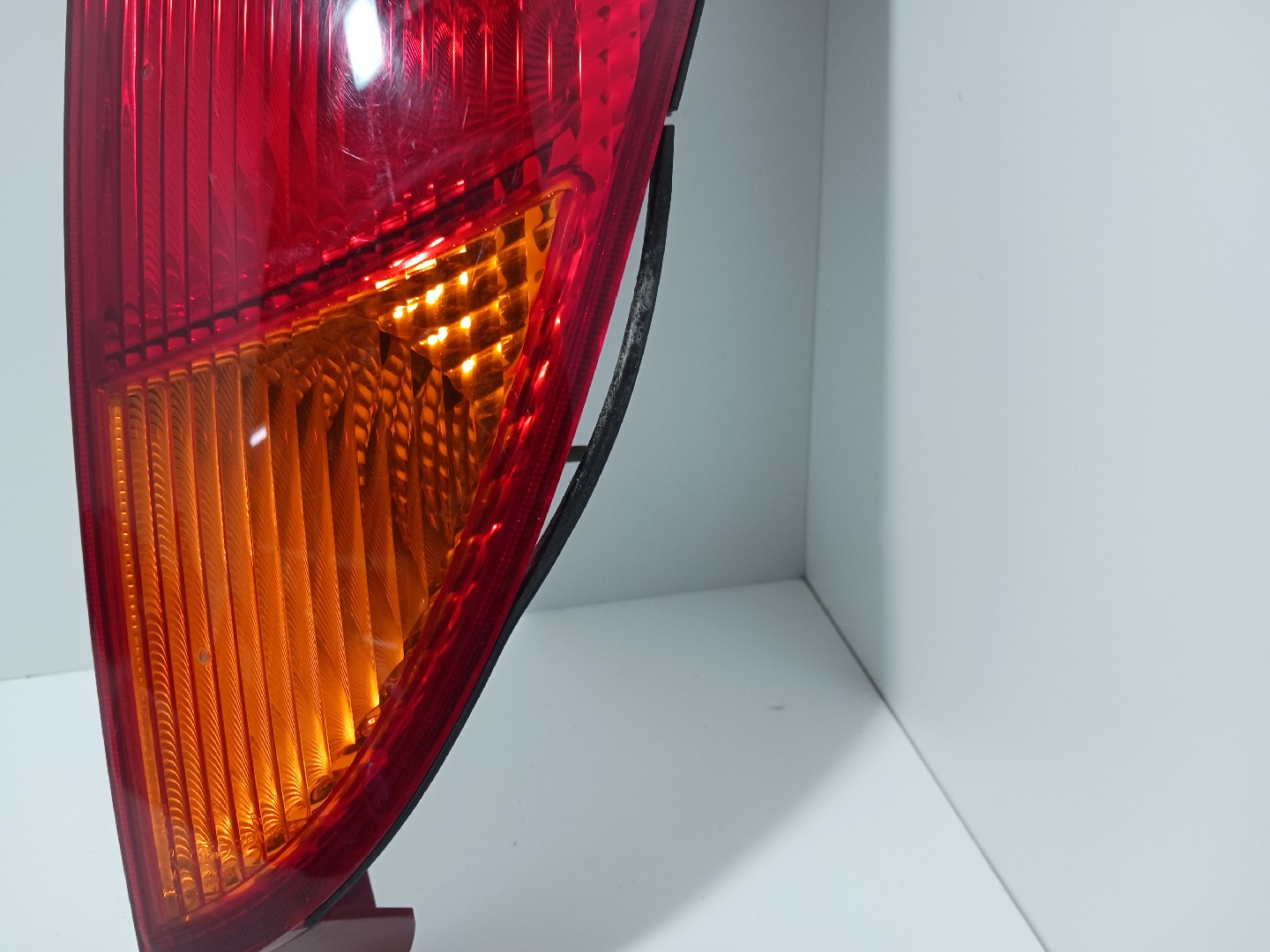 Feu arrière Droite FORD Focus I (DAW, DBW) Imagem-1