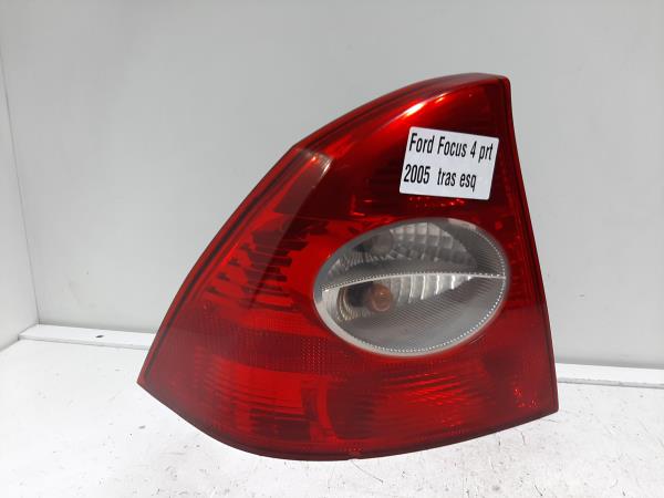 Farolim esquerdo FORD Focus I (DAW, DBW)
