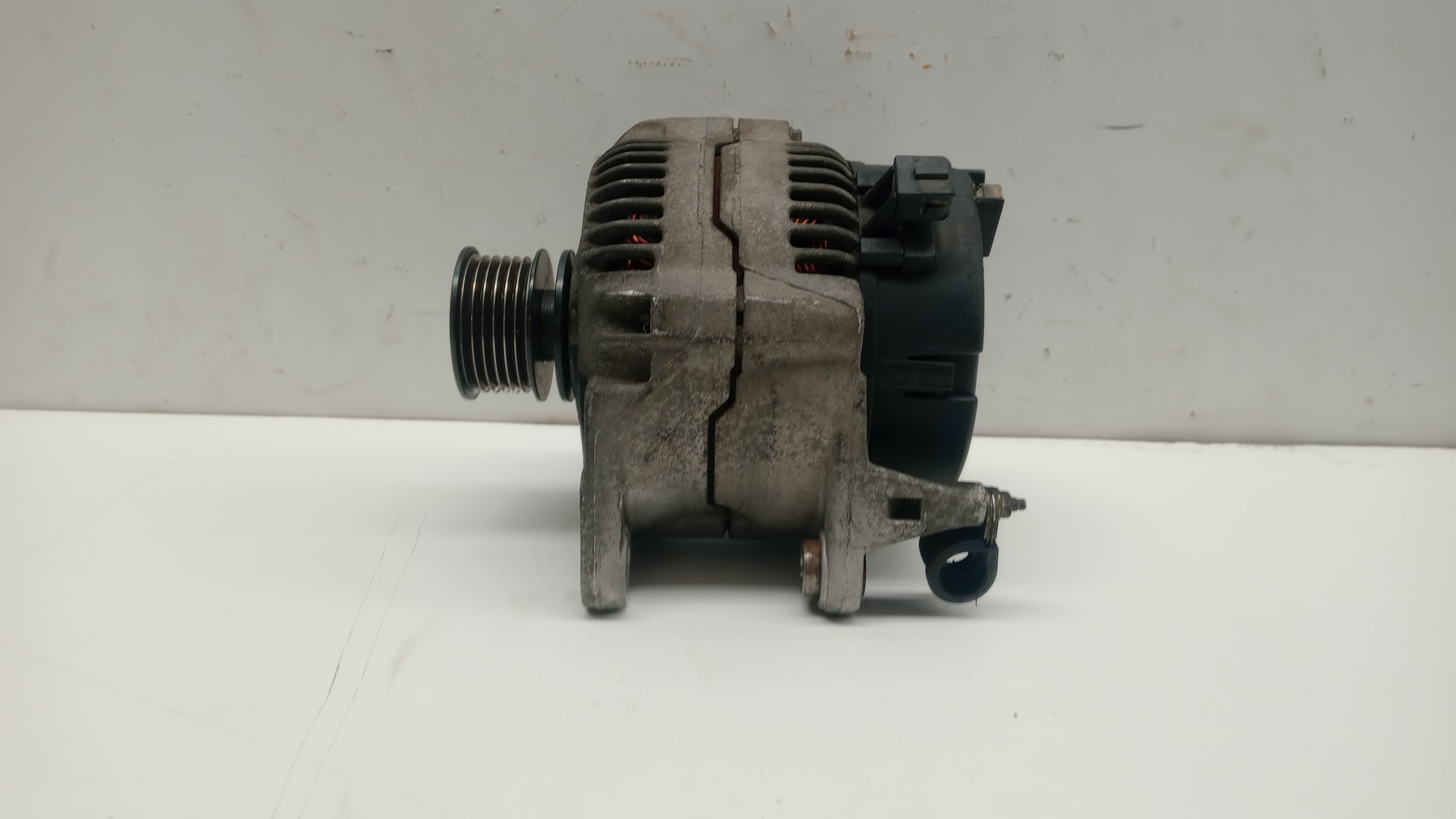 Alternador VOLKSWAGEN Polo (6N) Imagem-3