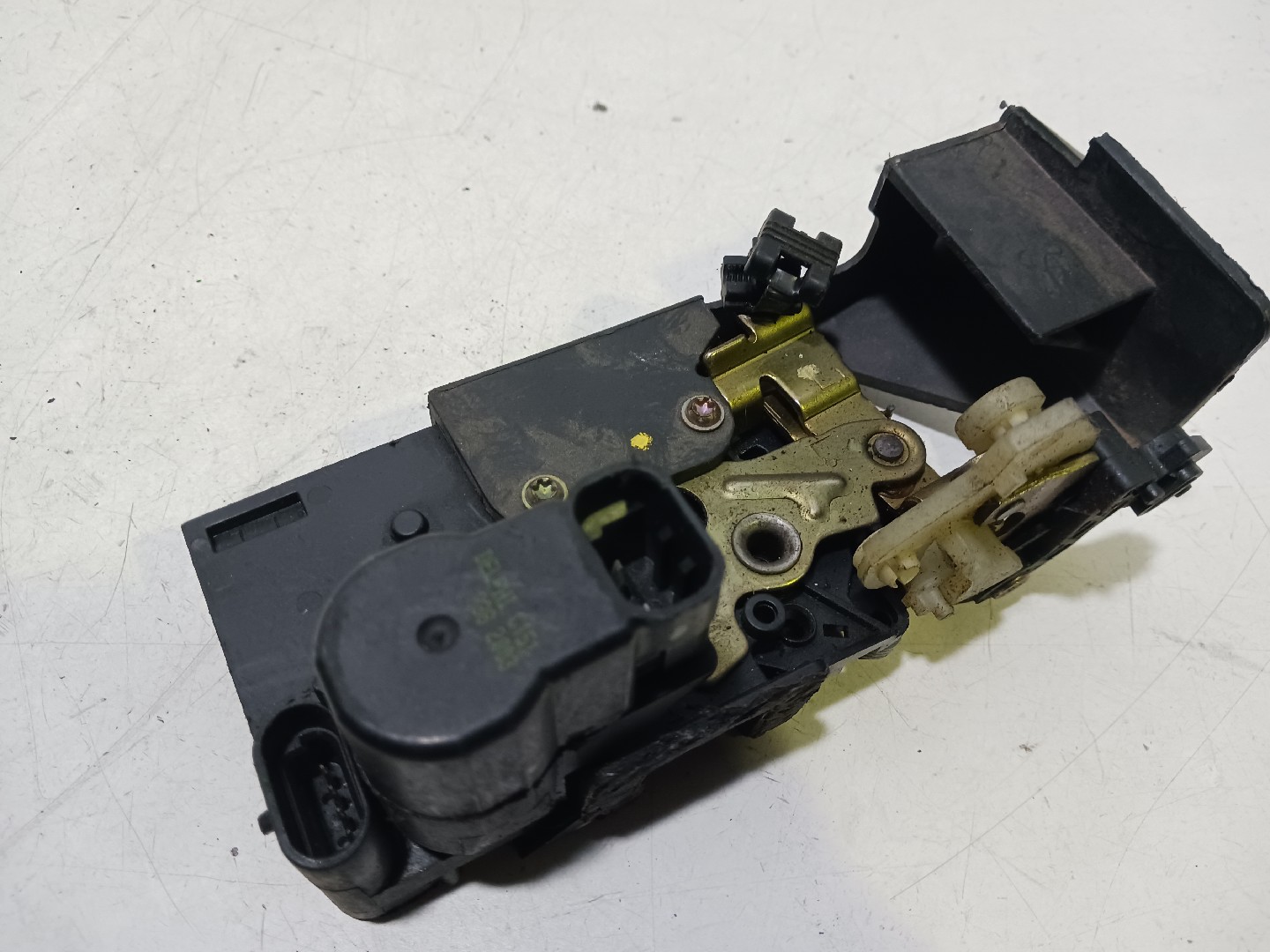 Cerradura / cierre puerta trasera derecha ALFA ROMEO 156 (932_) Imagem-1