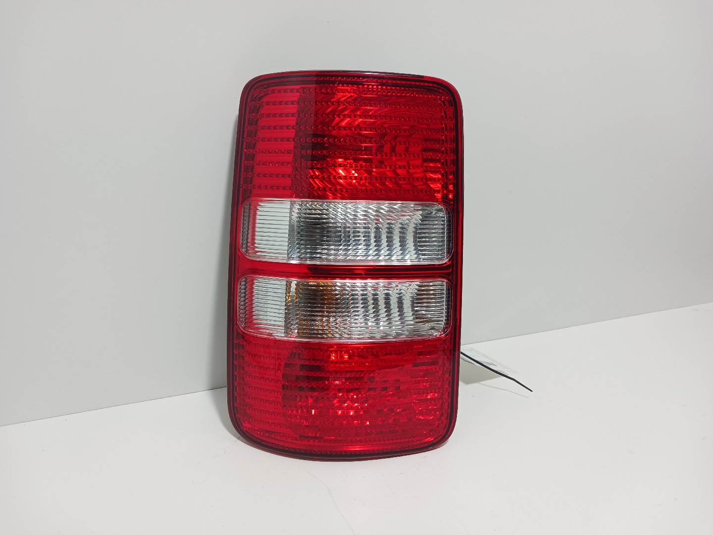 Farolim esquerdo VOLKSWAGEN Caddy III Kombi (2KB, 2KJ, 2CB, 2CJ)