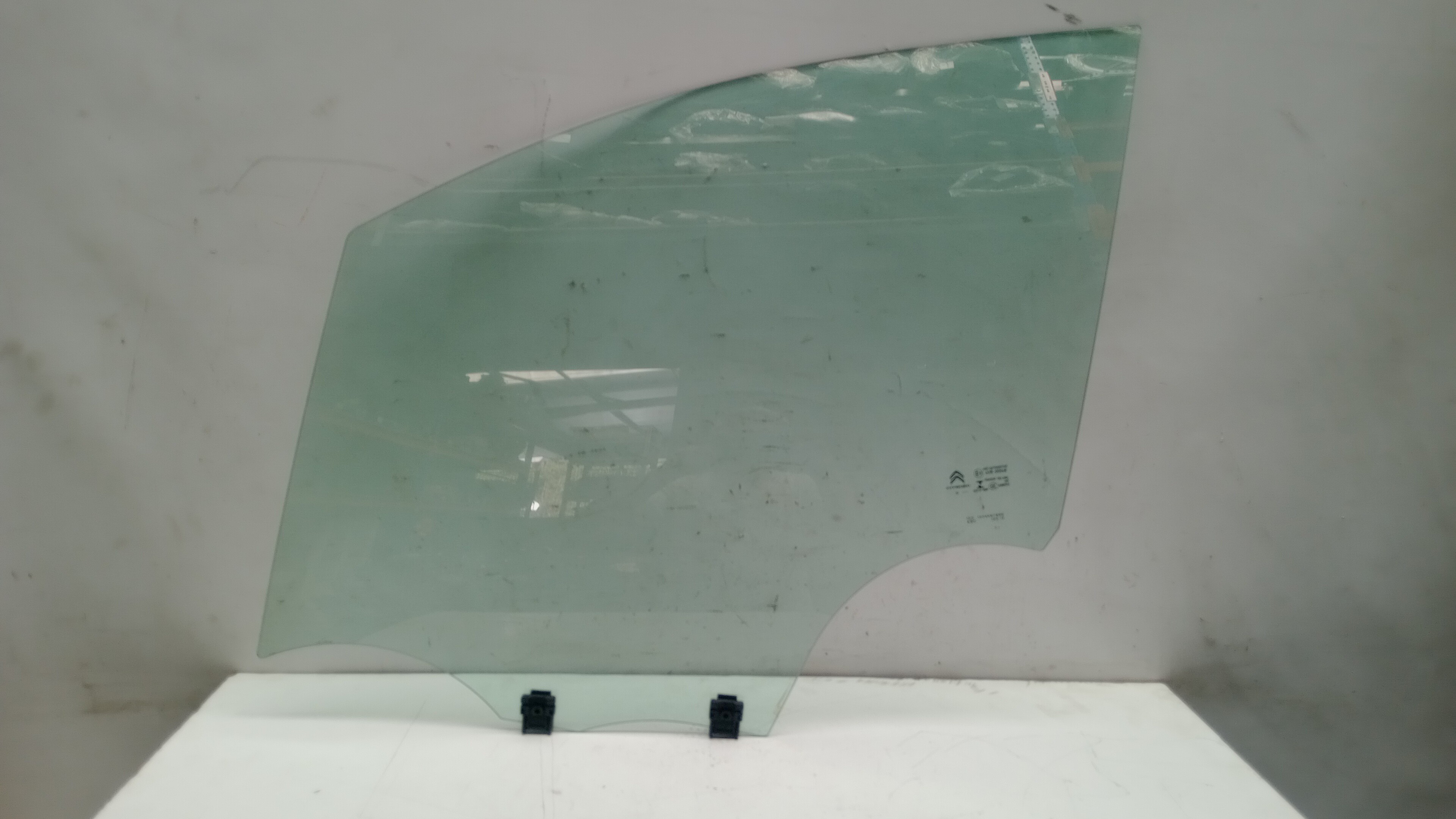 Vitre porte avant gauche CITROËN C3 III (SX)