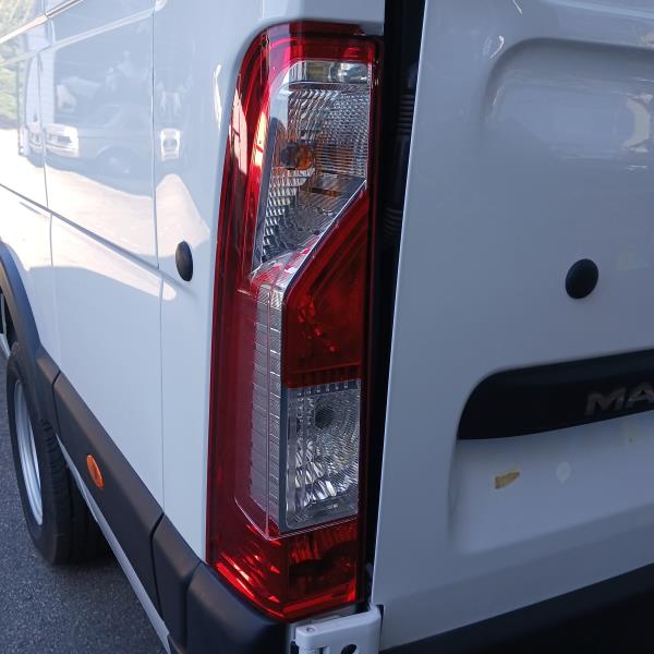 Feu arrière Gauche RENAULT Master III (FV)