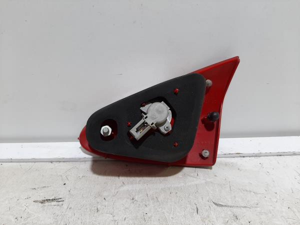 Piloto izquierdo del maletero ALFA ROMEO 147 (937_) Imagem-2