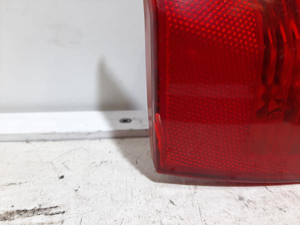 Piloto izquierdo del maletero ALFA ROMEO 147 (937_) Imagem-1