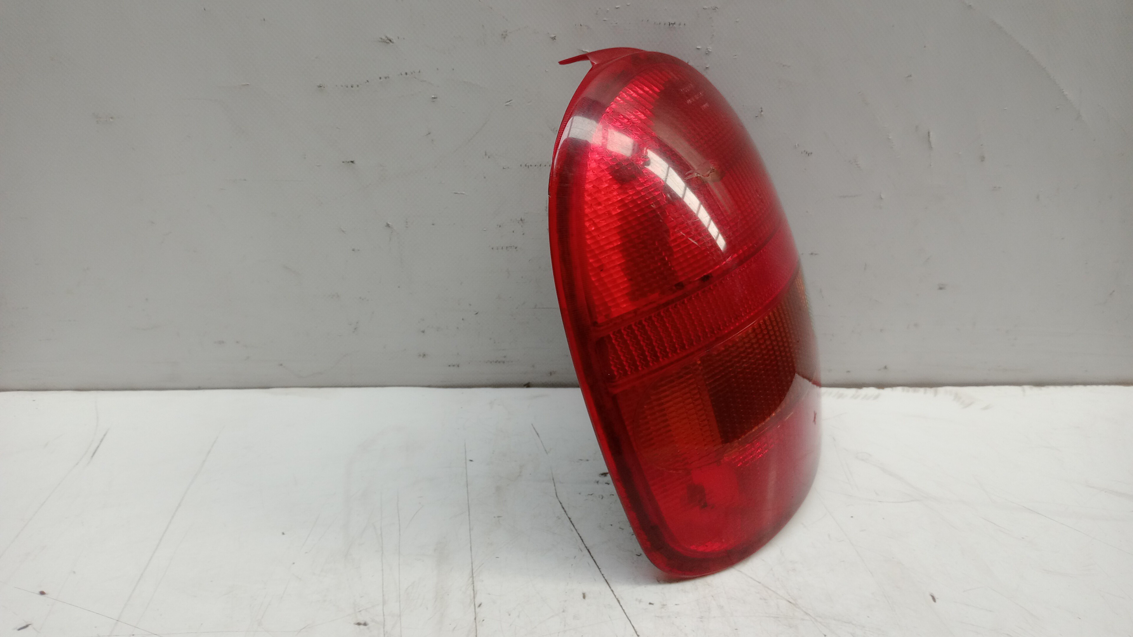 Farolim esquerdo OPEL Corsa B Imagem-2