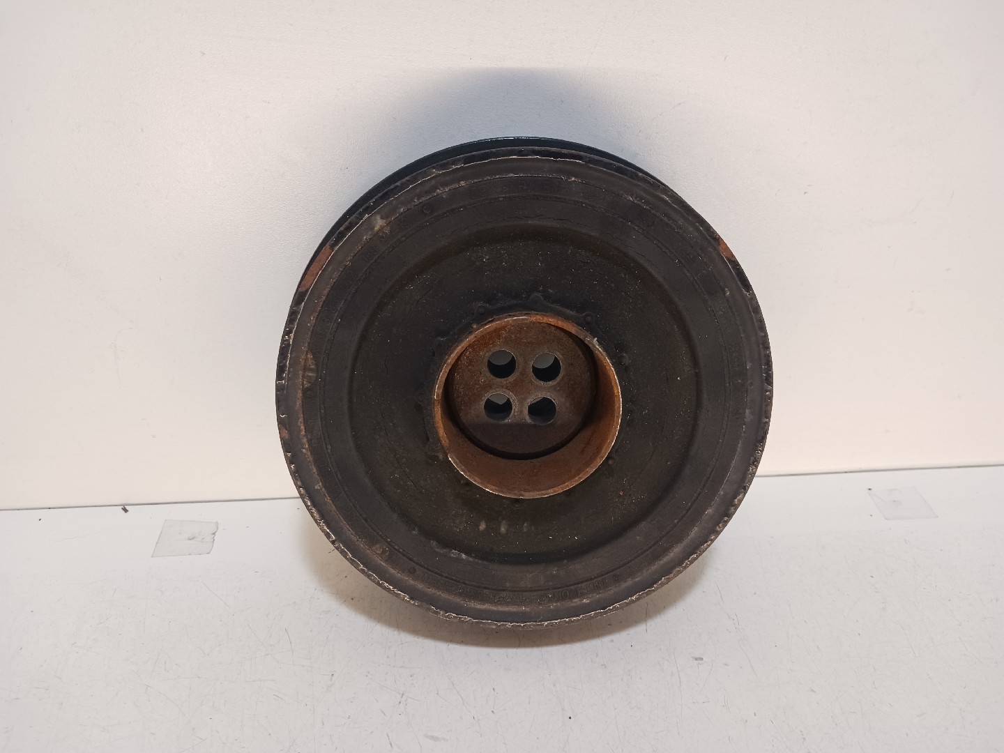 Crankshaft / Engine pulley  BMW 1 (E81)