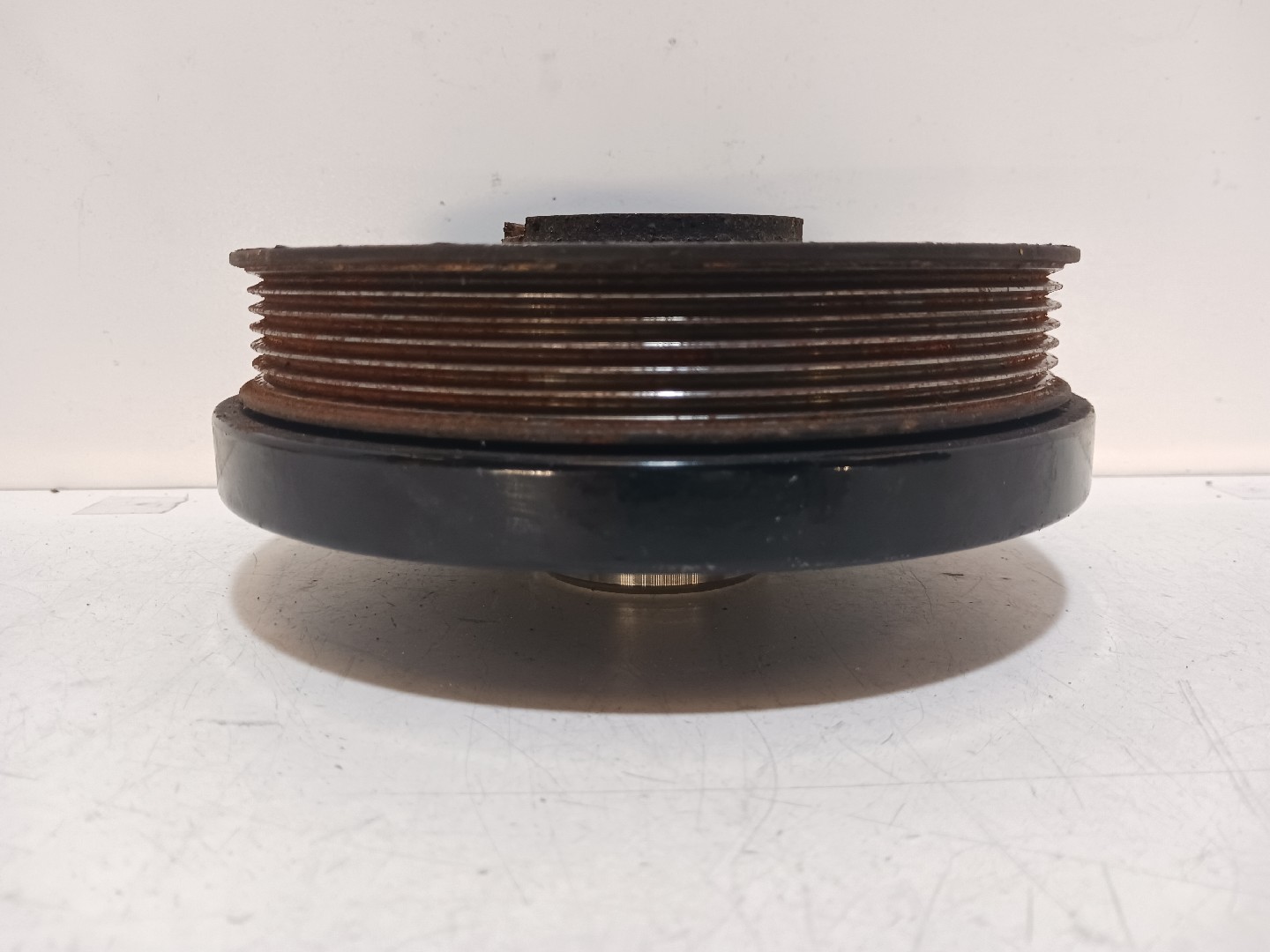Crankshaft / Engine pulley  BMW 1 (E81) Imagem-1