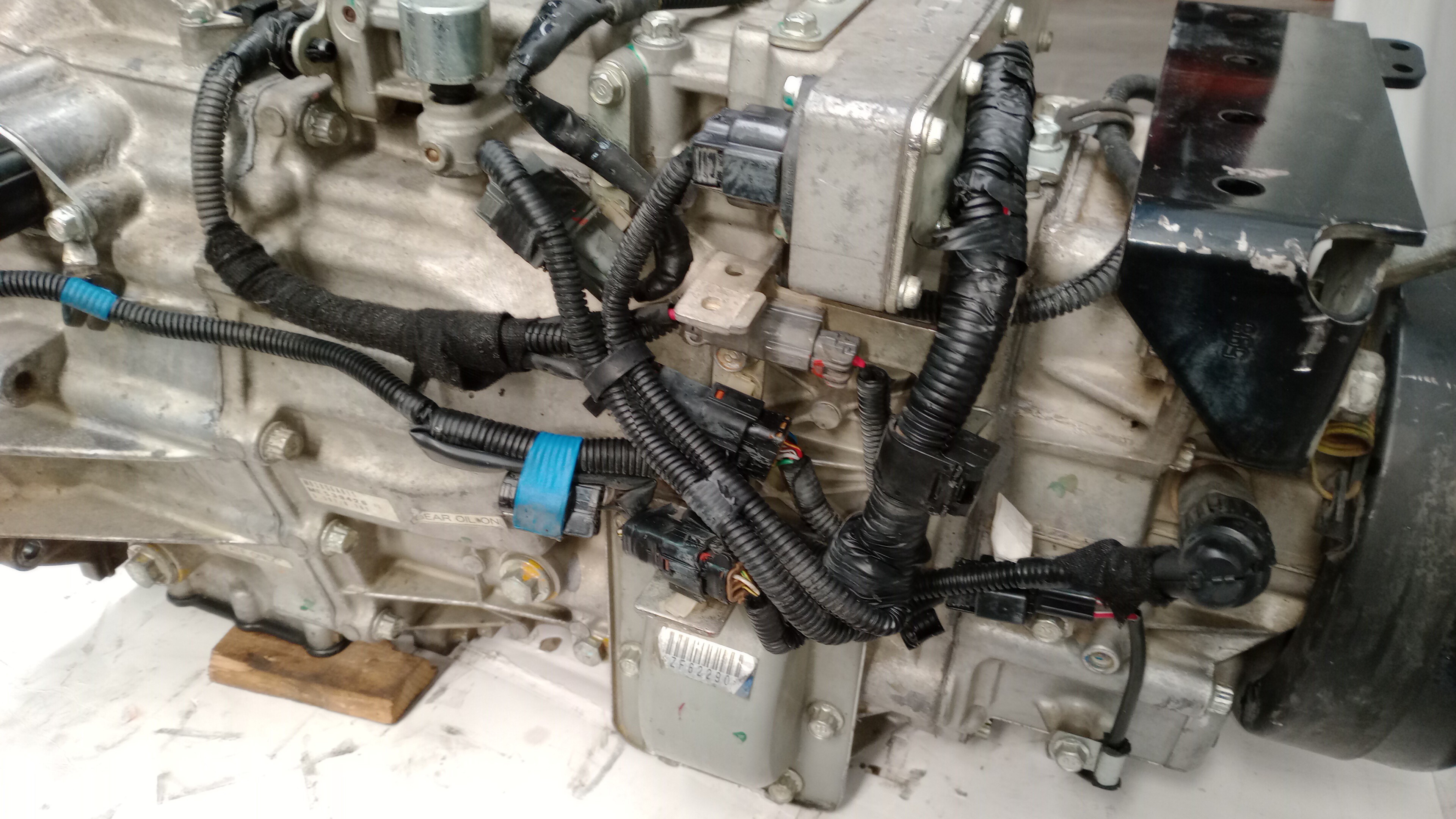 Boîte de vitesses manuelle MITSUBISHI Canter (FB7, FB8, FE7, FE8) VII Imagem-7