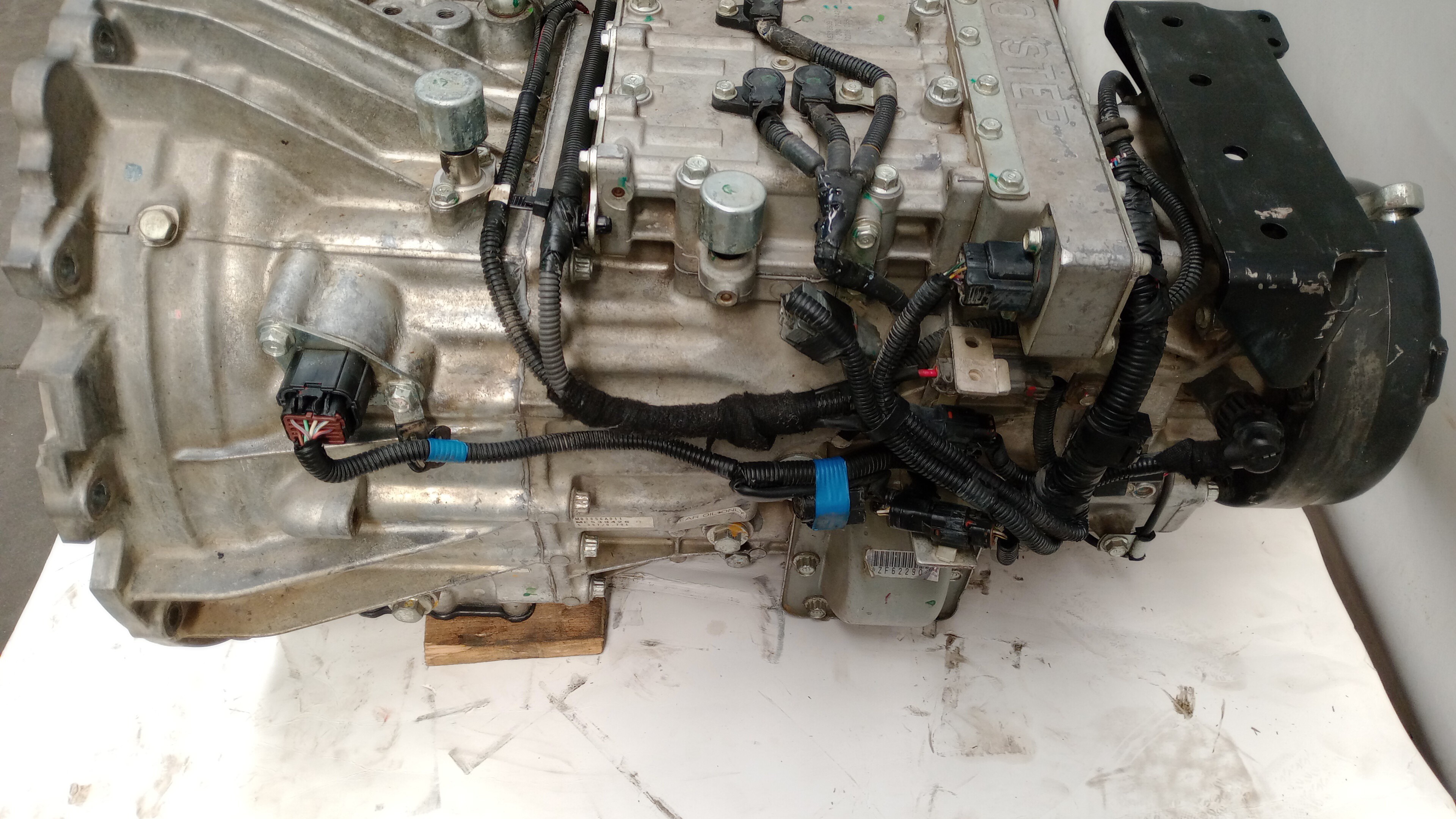 Boîte de vitesses manuelle MITSUBISHI Canter (FB7, FB8, FE7, FE8) VII Imagem-5