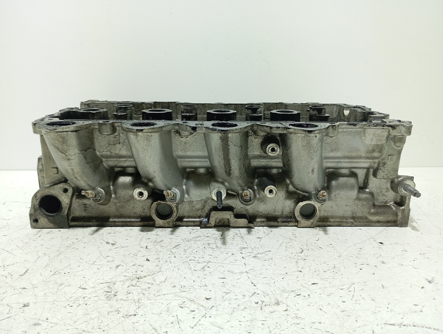 Cylinder head PEUGEOT 407 SW (6E_) Imagem-3