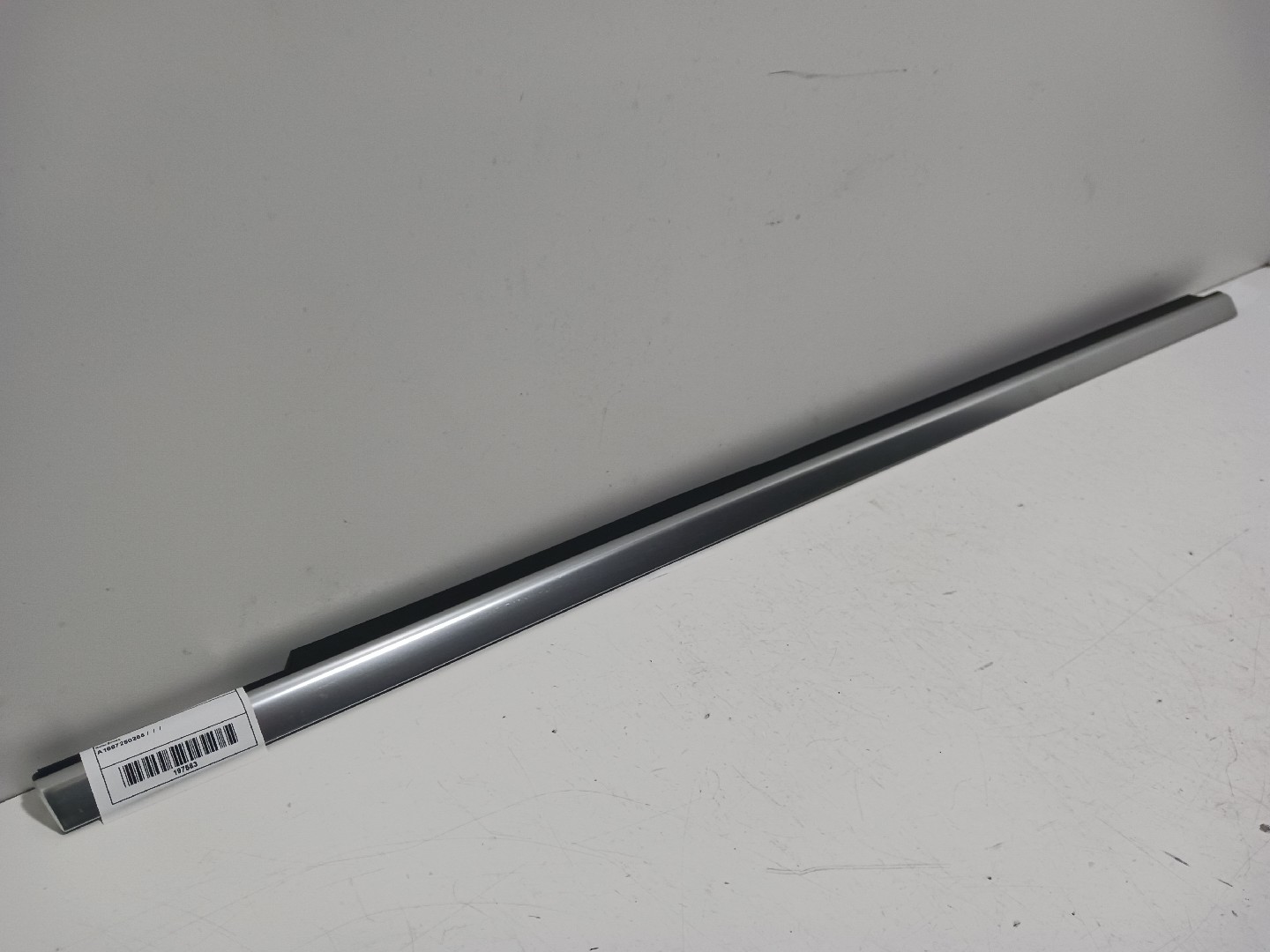 Right front door trim MERCEDES-BENZ Classe M (W166) Imagem-1
