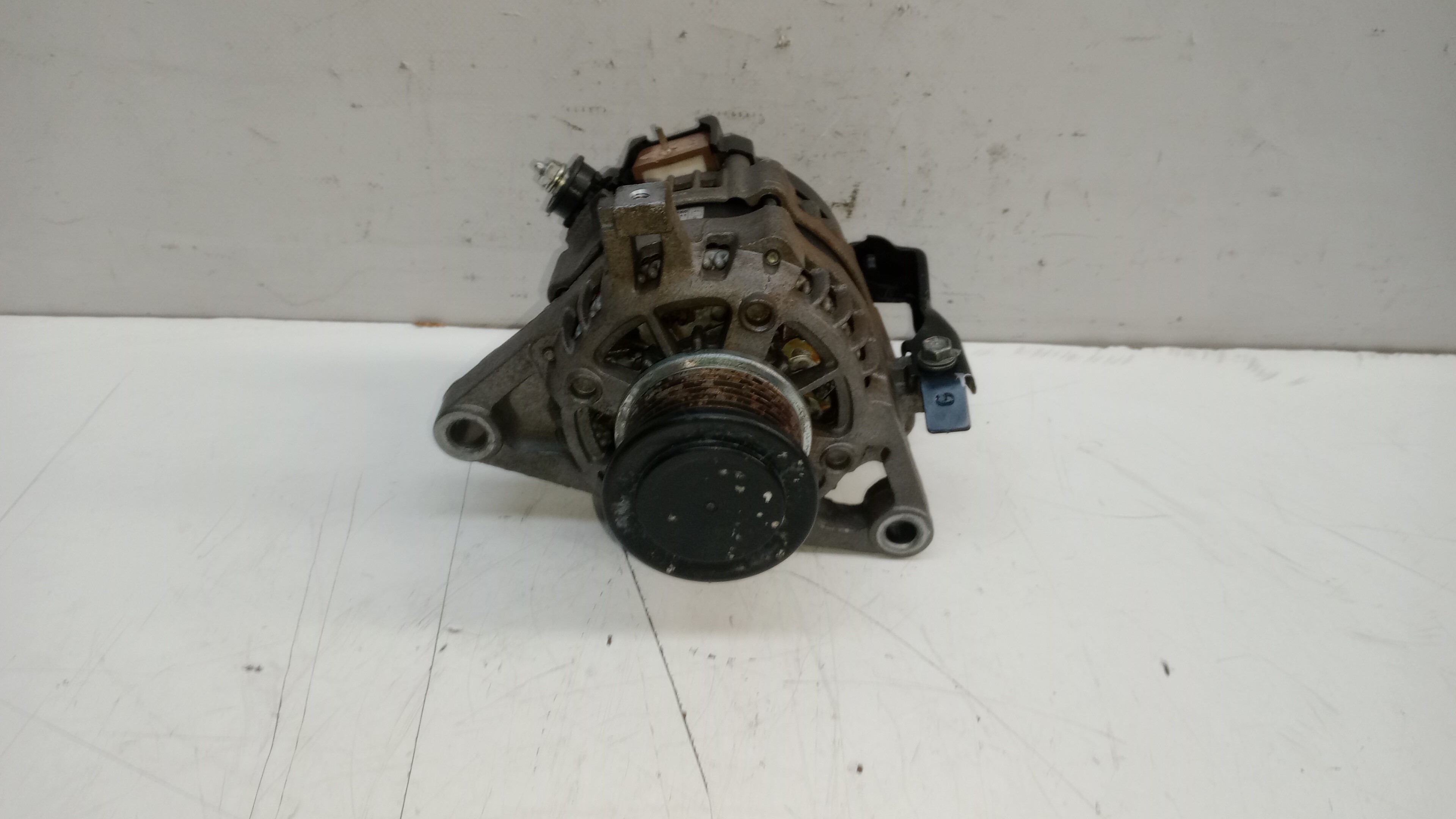 Alternador TOYOTA Hilux VIII Pick Up (_N12_, _N13_)
