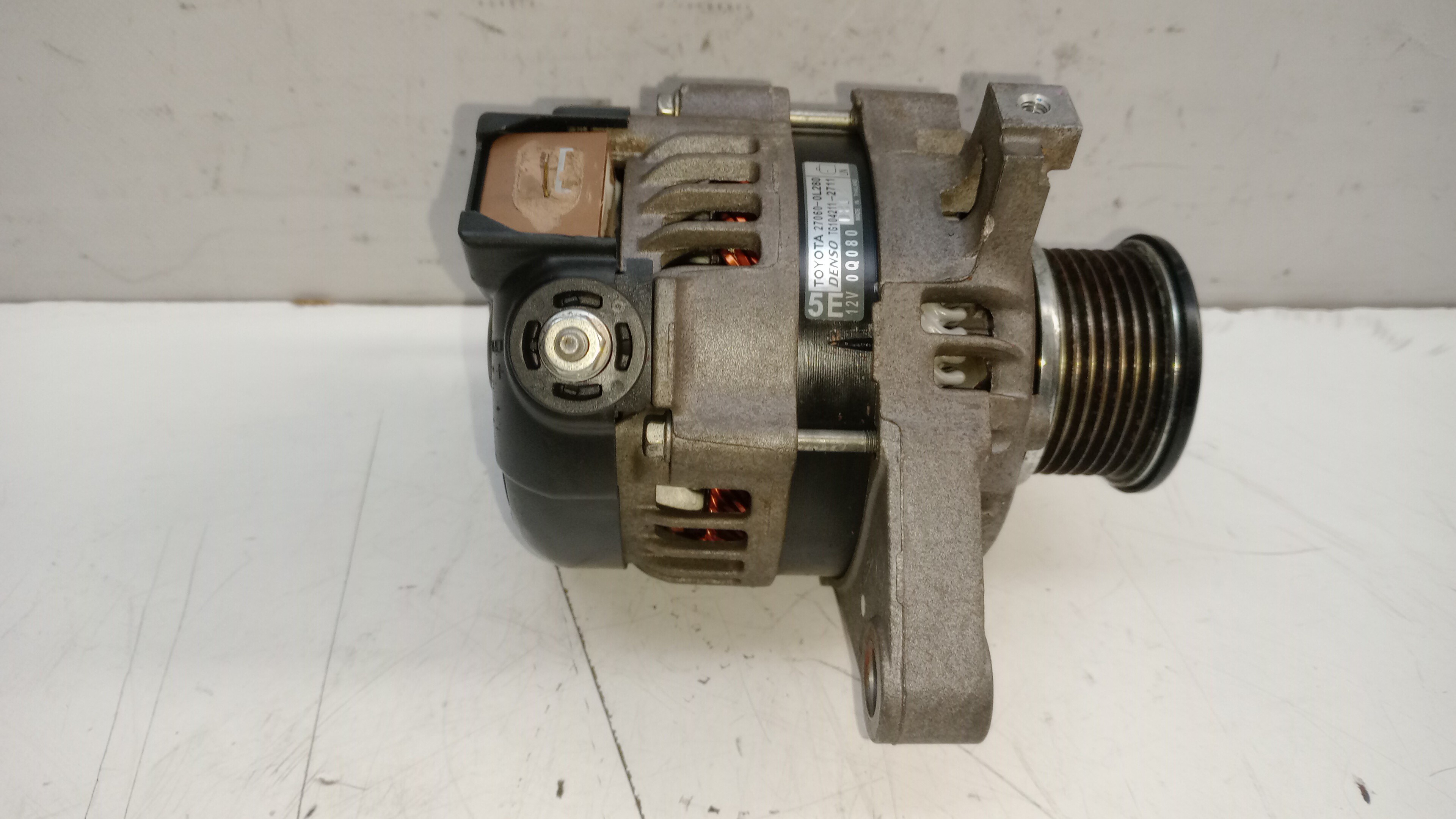 Alternador TOYOTA Hilux VIII Pick Up (_N12_, _N13_) Imagem-1