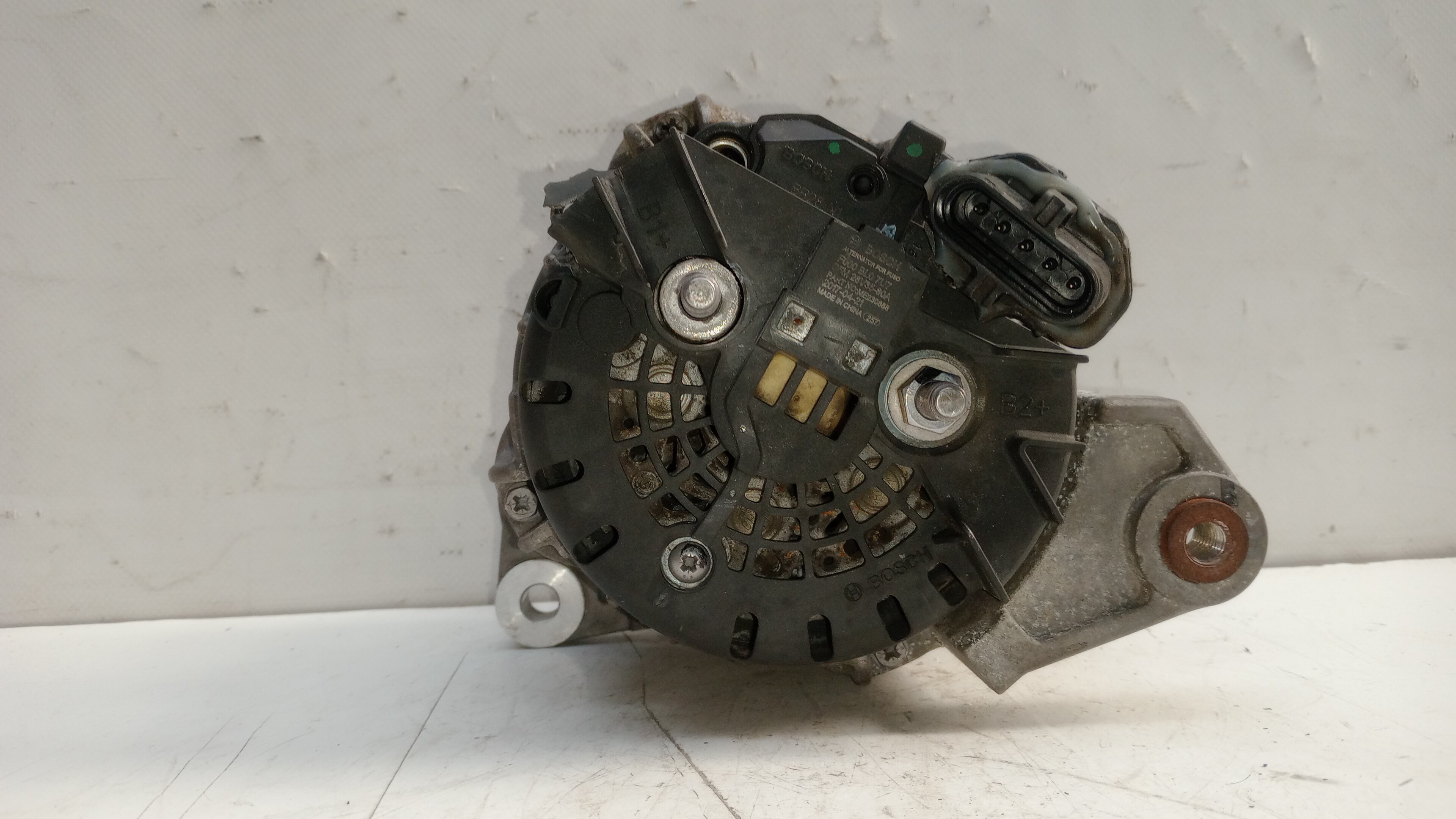 Alternador MITSUBISHI Canter (FB7, FB8, FE7, FE8) VII Imagem-2