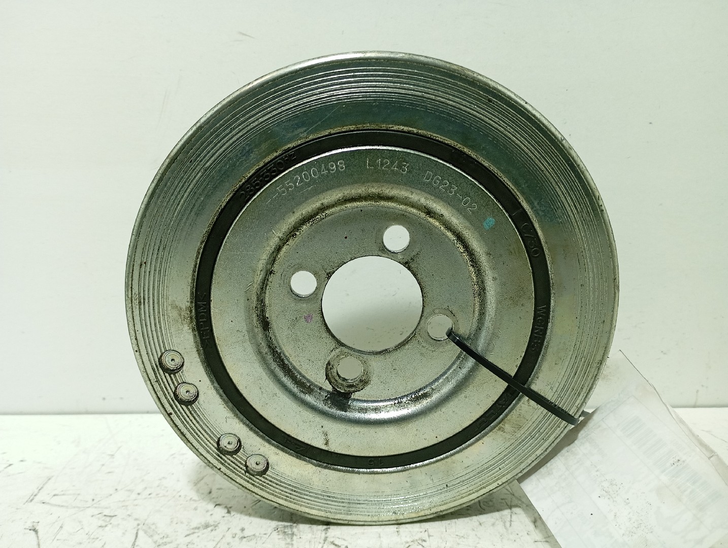 Crankshaft / Engine pulley  OPEL Corsa D