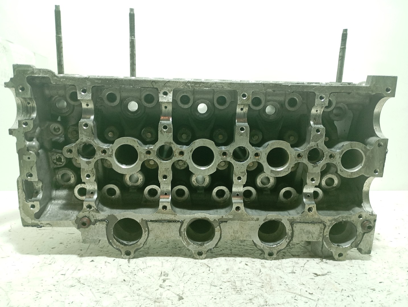 Cylinder head PEUGEOT 407 SW (6E_) Imagem-5