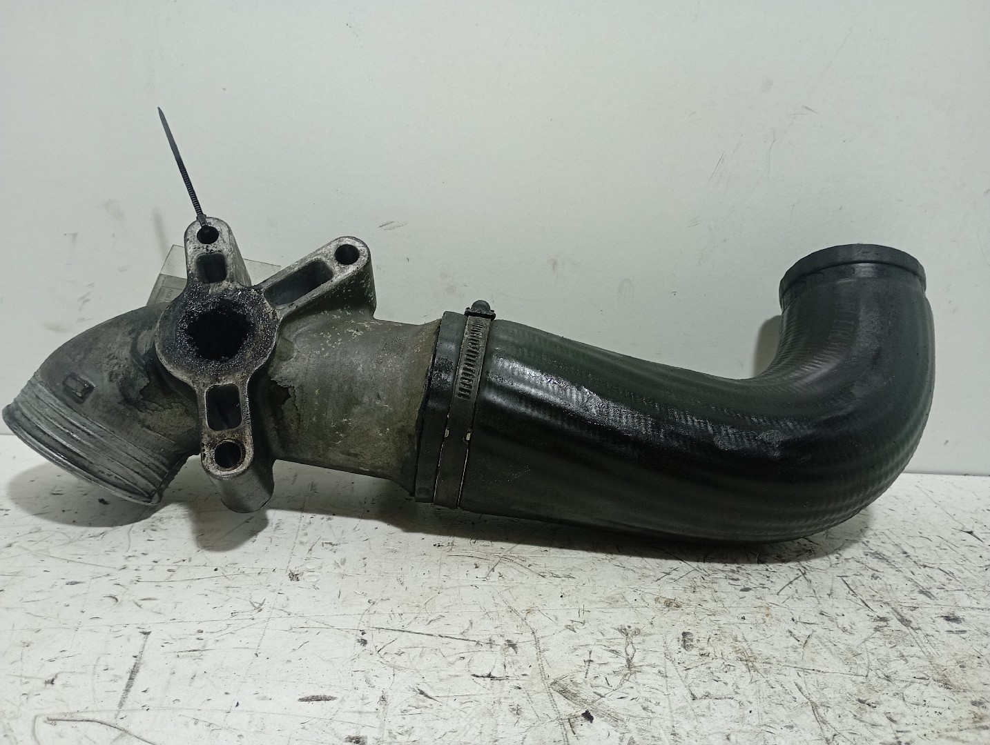 Intercooler pipe VOLVO S60 I (384) Imagem-1