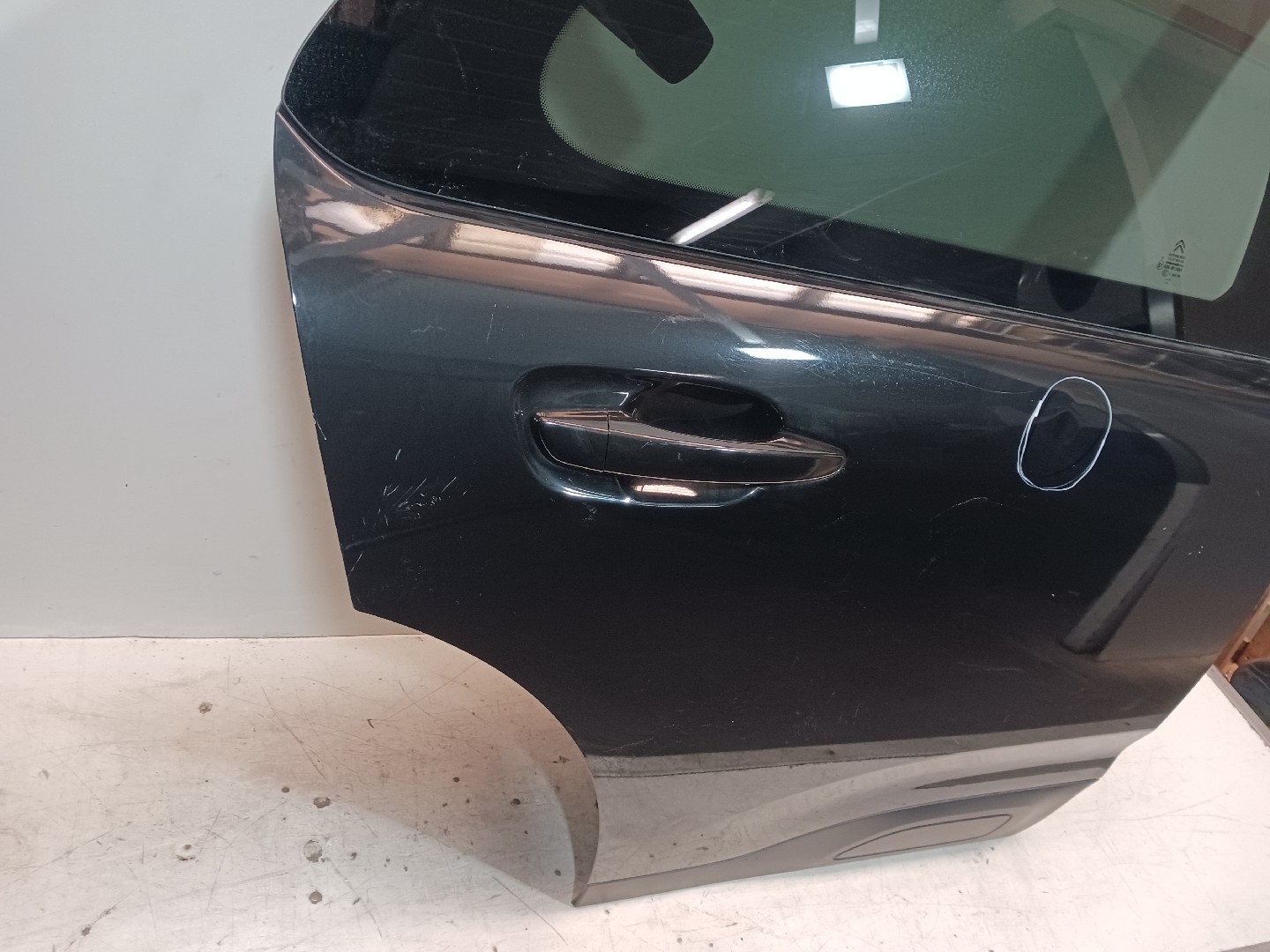 Porte arrière Droite CITROËN C4 Cactus Enterprise (0B_, 0P_) Imagem-3