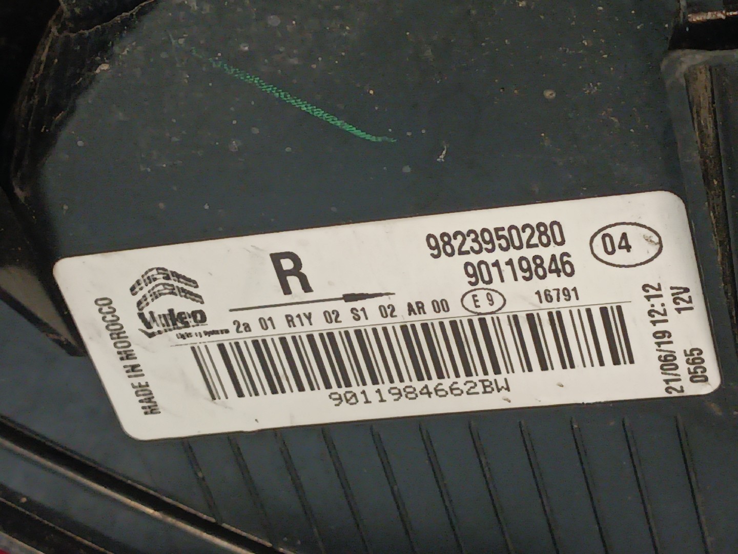 Feu arrière Droite CITROËN C4 Cactus Enterprise (0B_, 0P_) Imagem-5