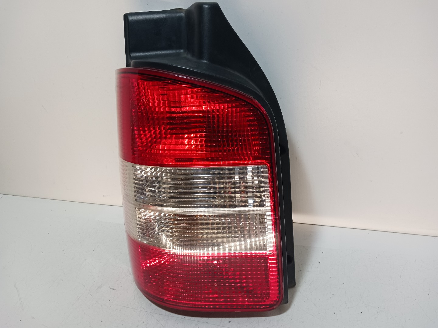 Farolim esquerdo VOLKSWAGEN Transporter V (7HA, 7HH, 7EA, 7EH) Imagem-1