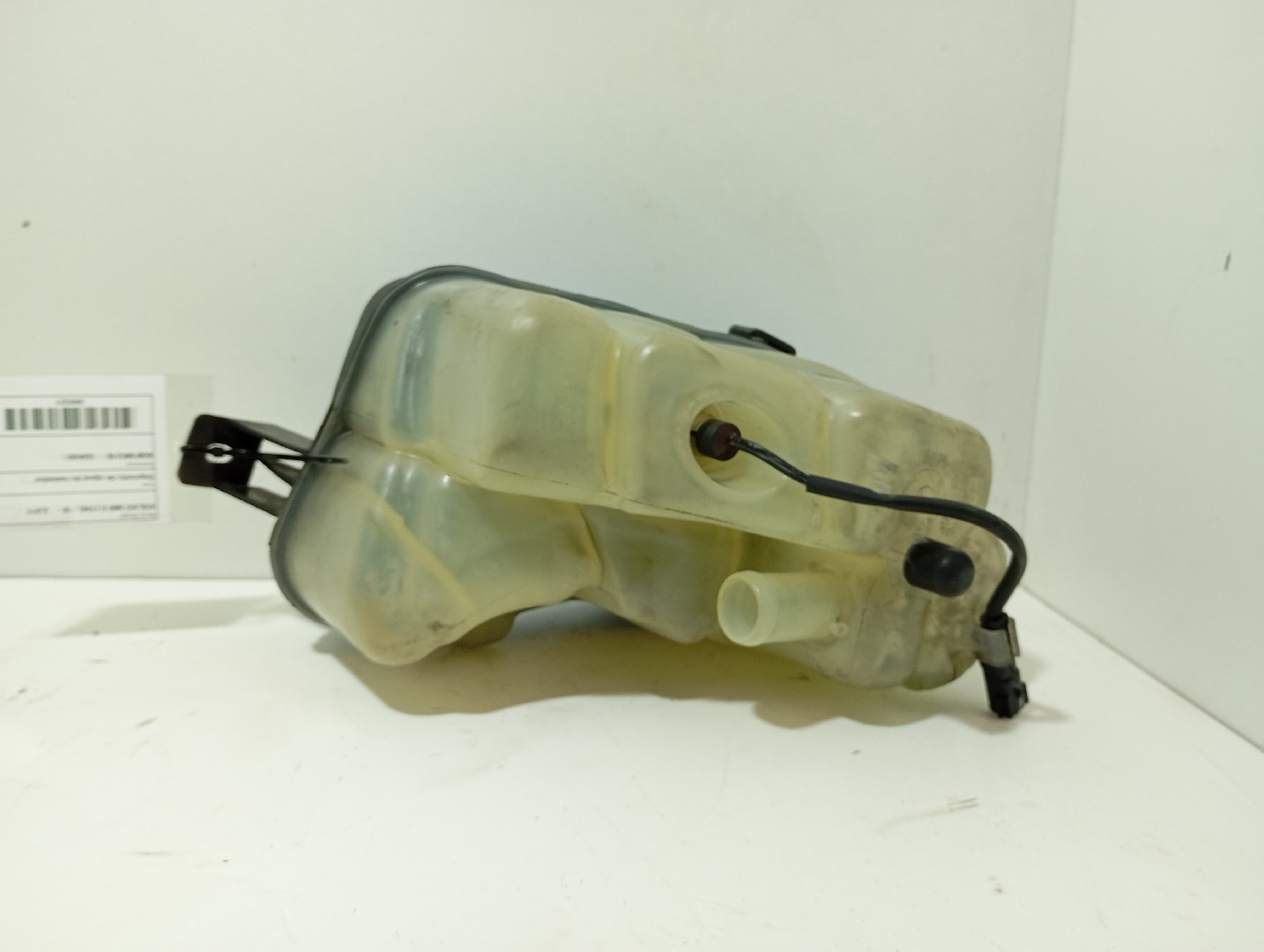 Coolant reservoir VOLVO S60 II (134) Imagem-1