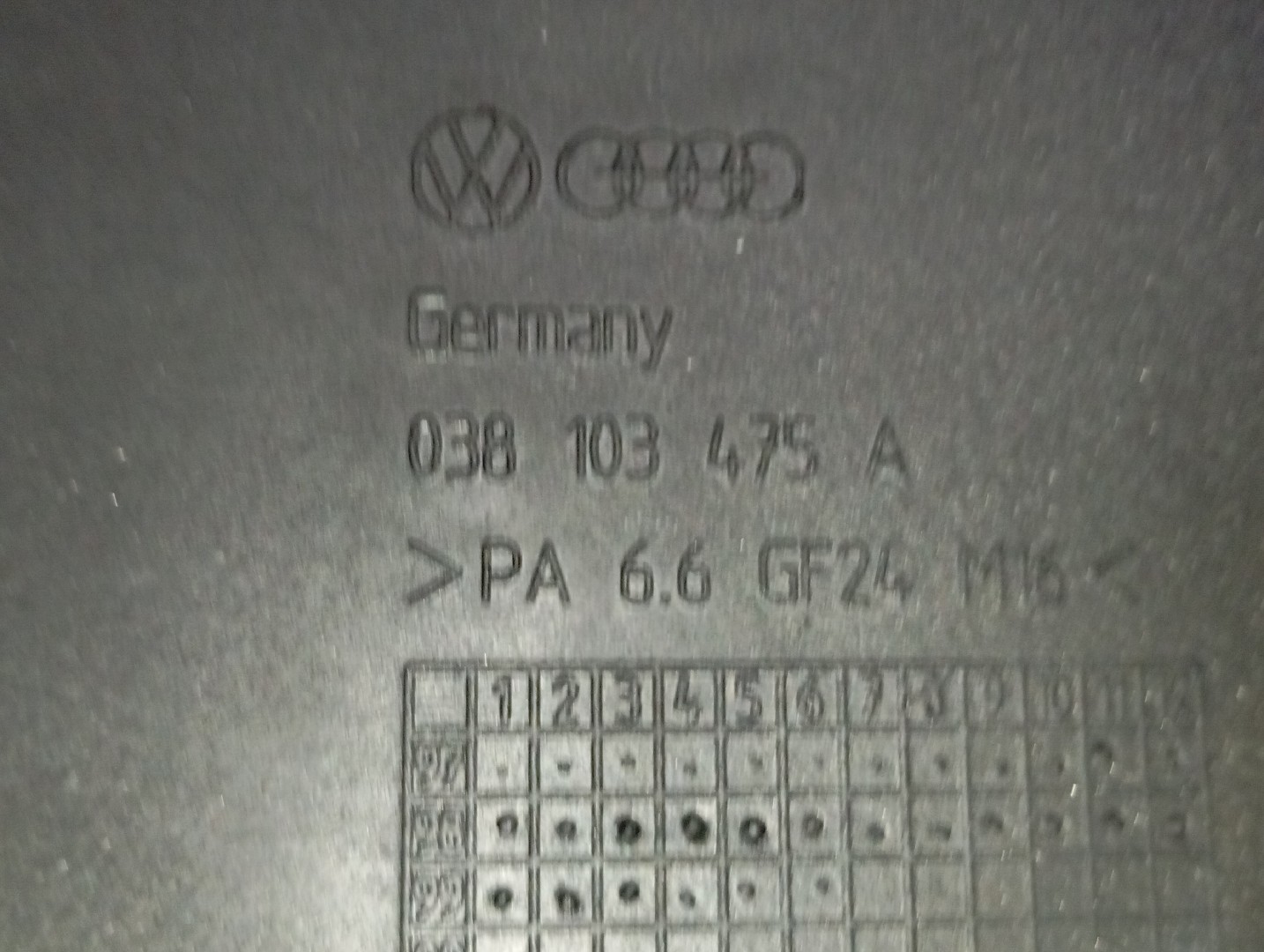 Cache Culbuteur  VOLKSWAGEN Passat Variant (3B5) Imagem-2