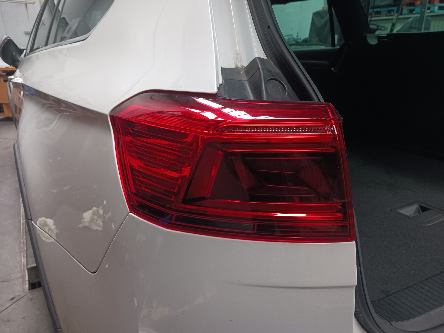 Farolim esquerdo VOLKSWAGEN Passat Alltrack (3G5, CB5)