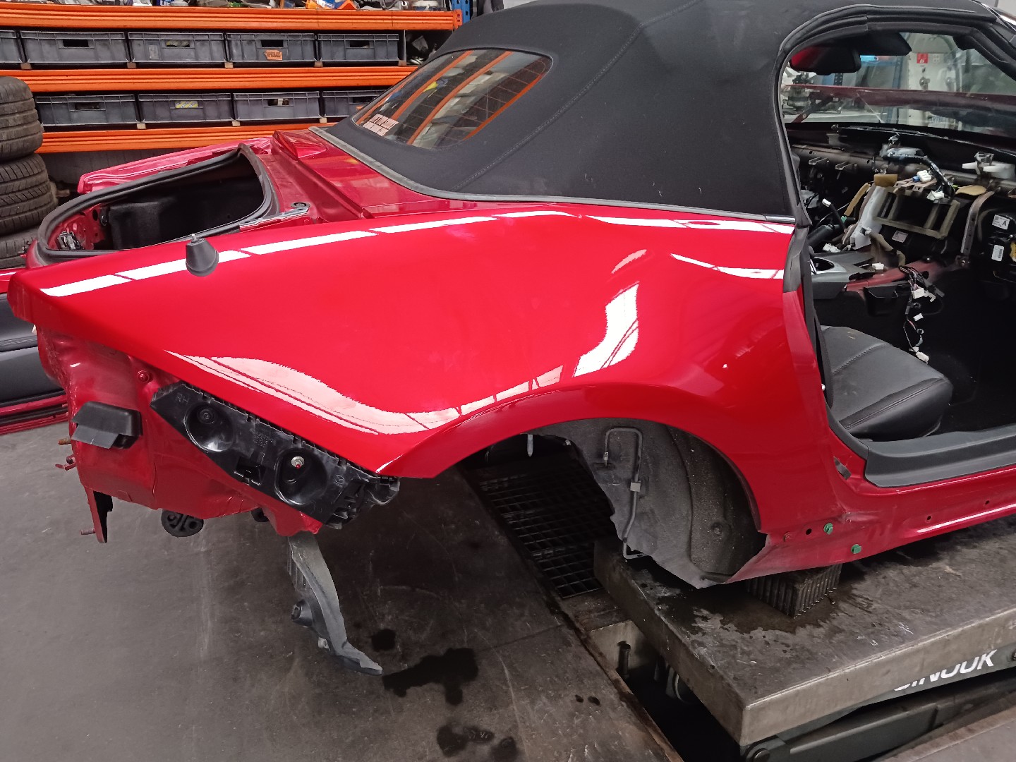 Painel trás direito MAZDA MX-5 IV (ND)