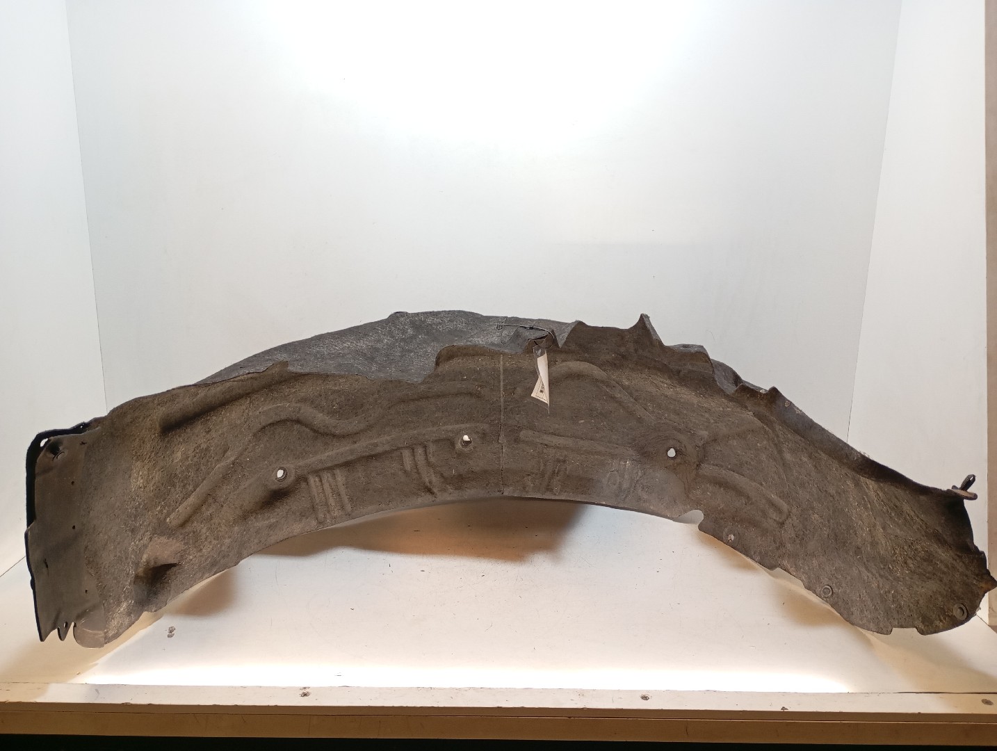 Passage de roue AR DR MERCEDES-BENZ Classe C (W205)