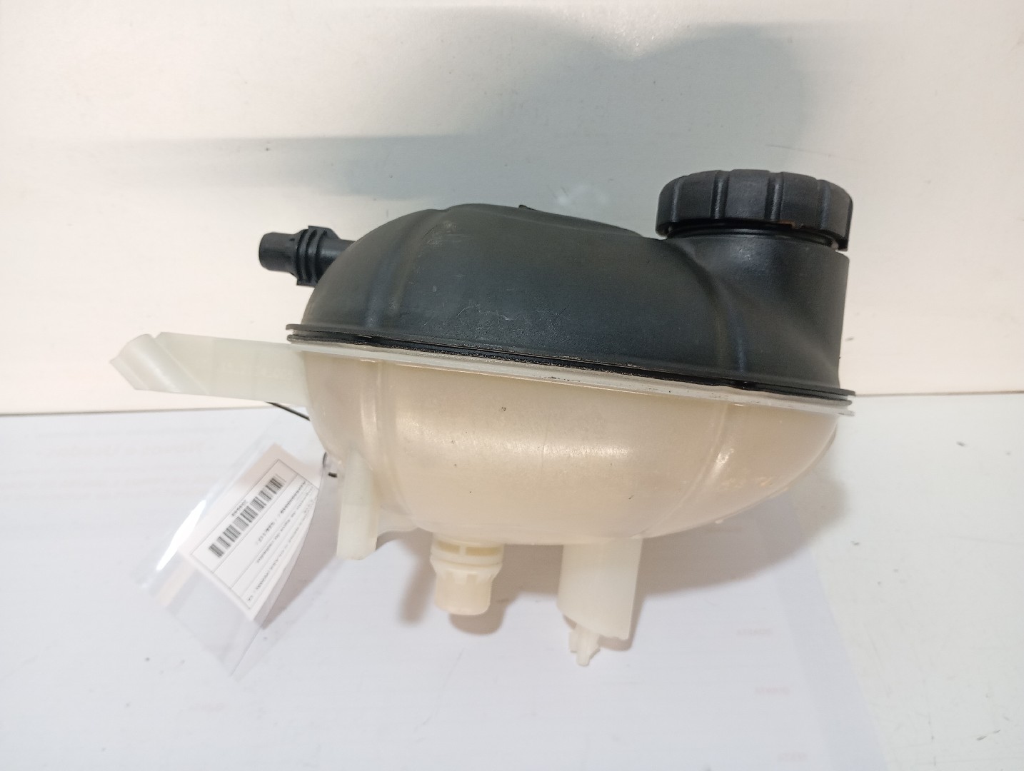 Réservoir/ Vase D'expansion De Liquide De Refroidissement MERCEDES-BENZ Classe C (W205) Imagem-1