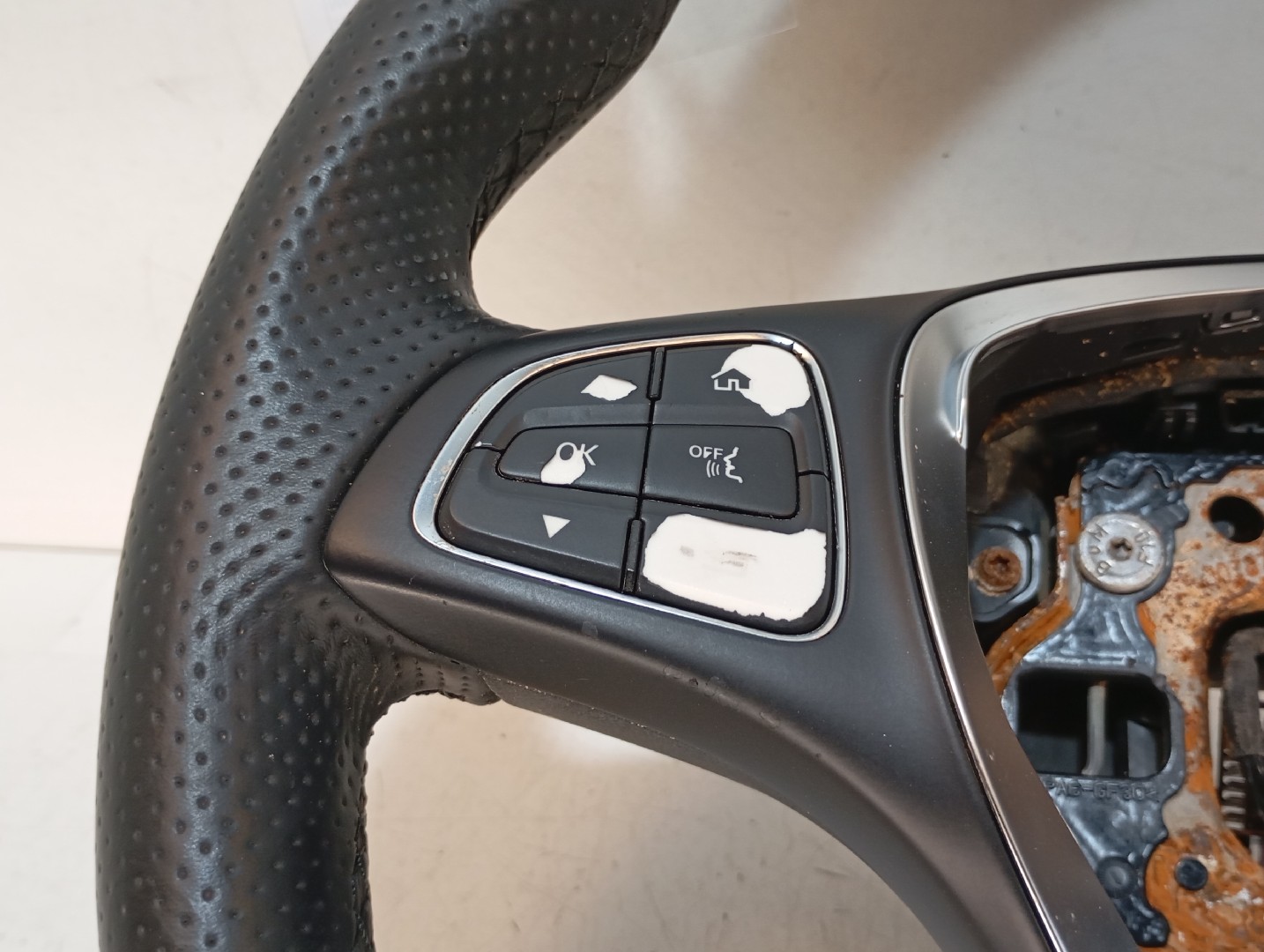 Volant de direction MERCEDES-BENZ Classe C (W205) Imagem-1