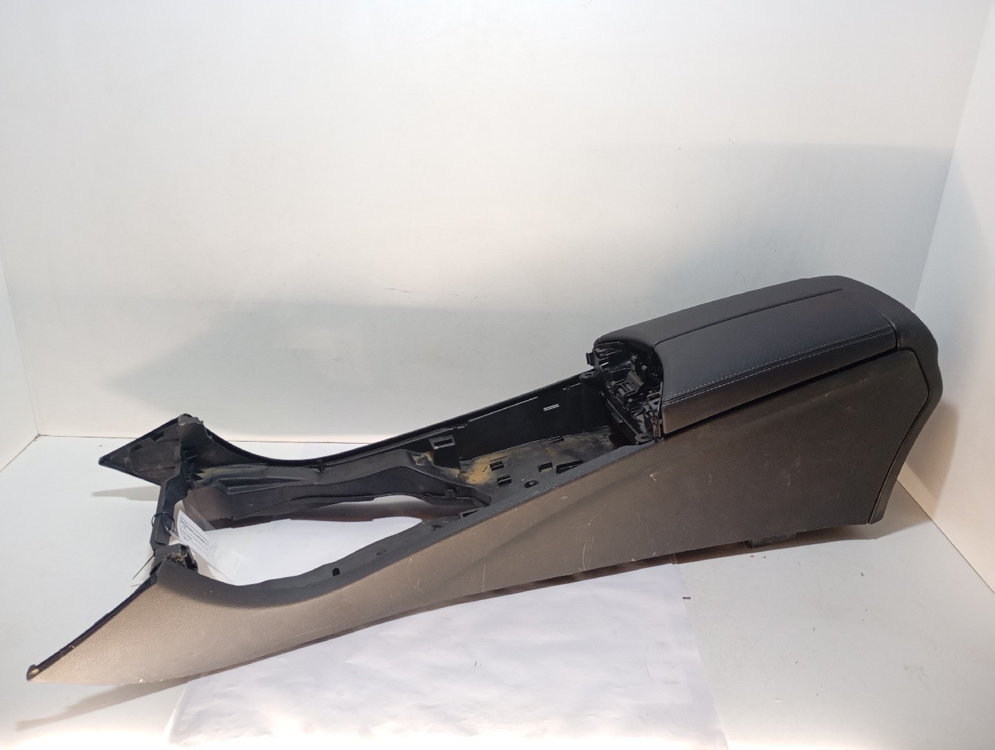 Console central MERCEDES-BENZ Classe C (W205)