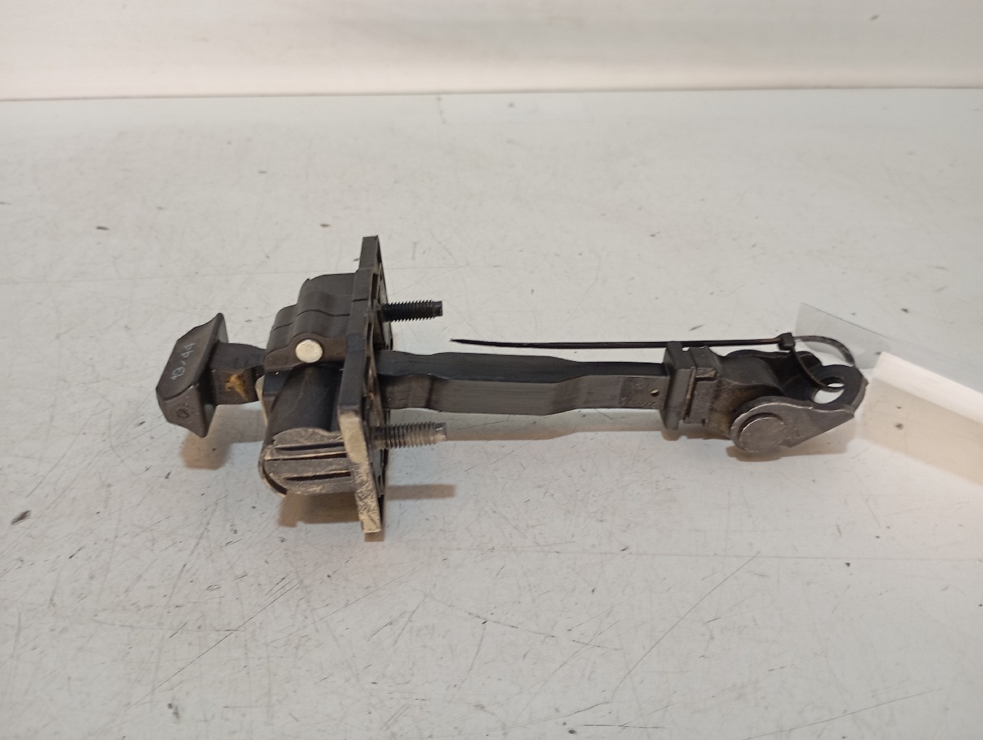 Right front Door limiter  PEUGEOT 208 II